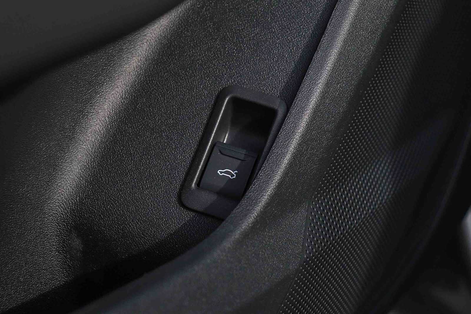 Thumbnail: 2025 Audi A5 - 27