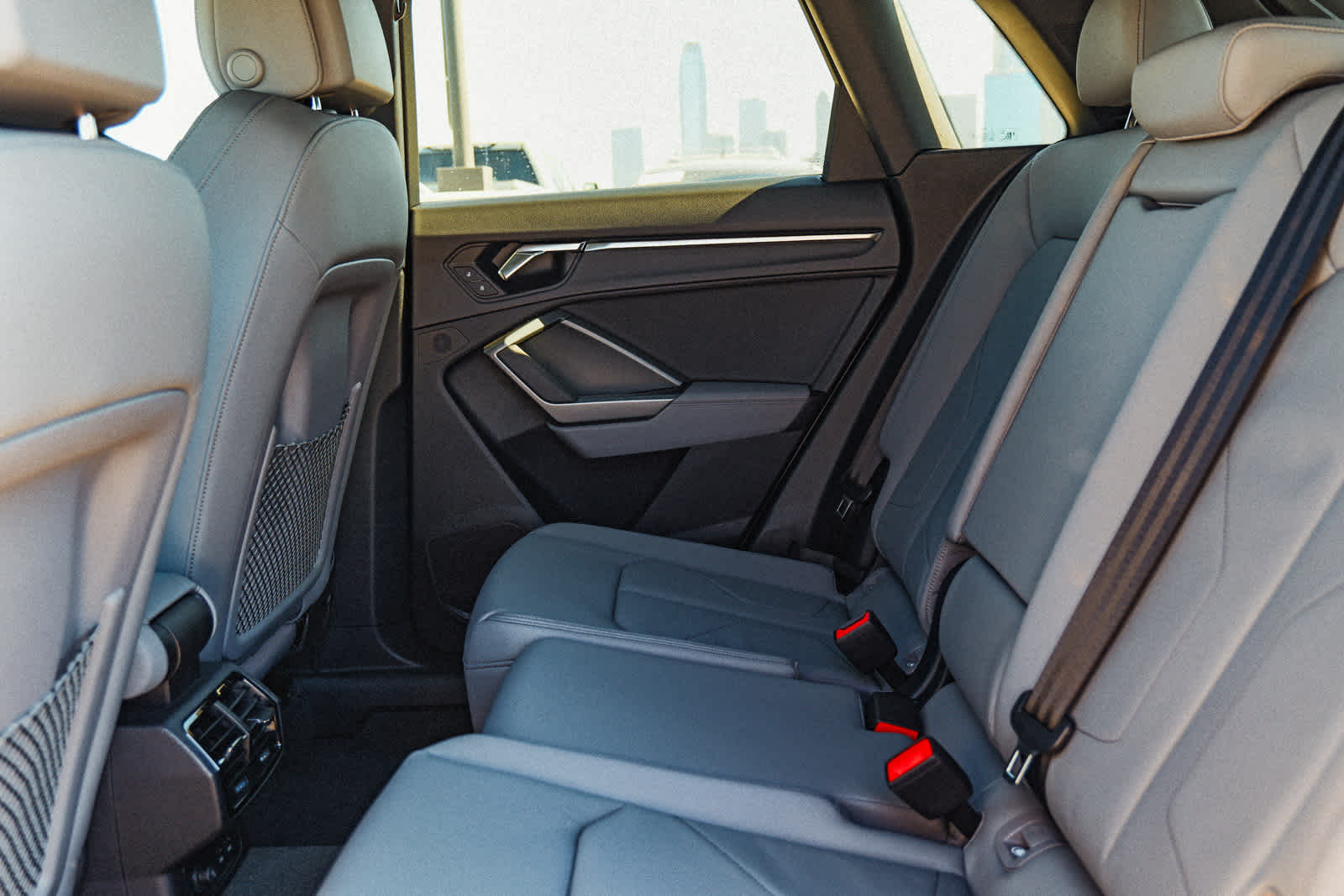 Thumbnail: 2025 Audi Q3 - 18