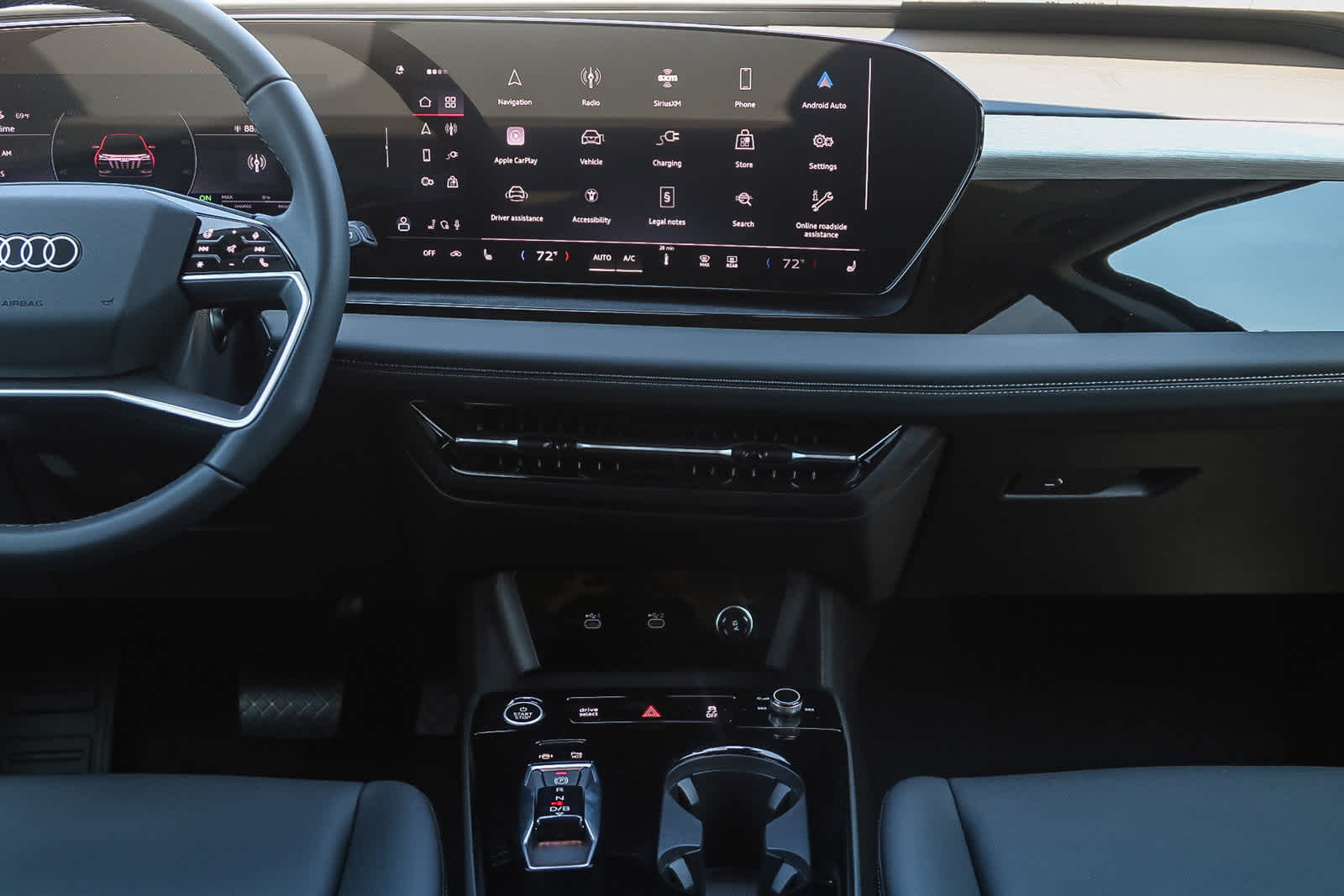 Thumbnail: 2025 Audi Q6 e-tron - 13