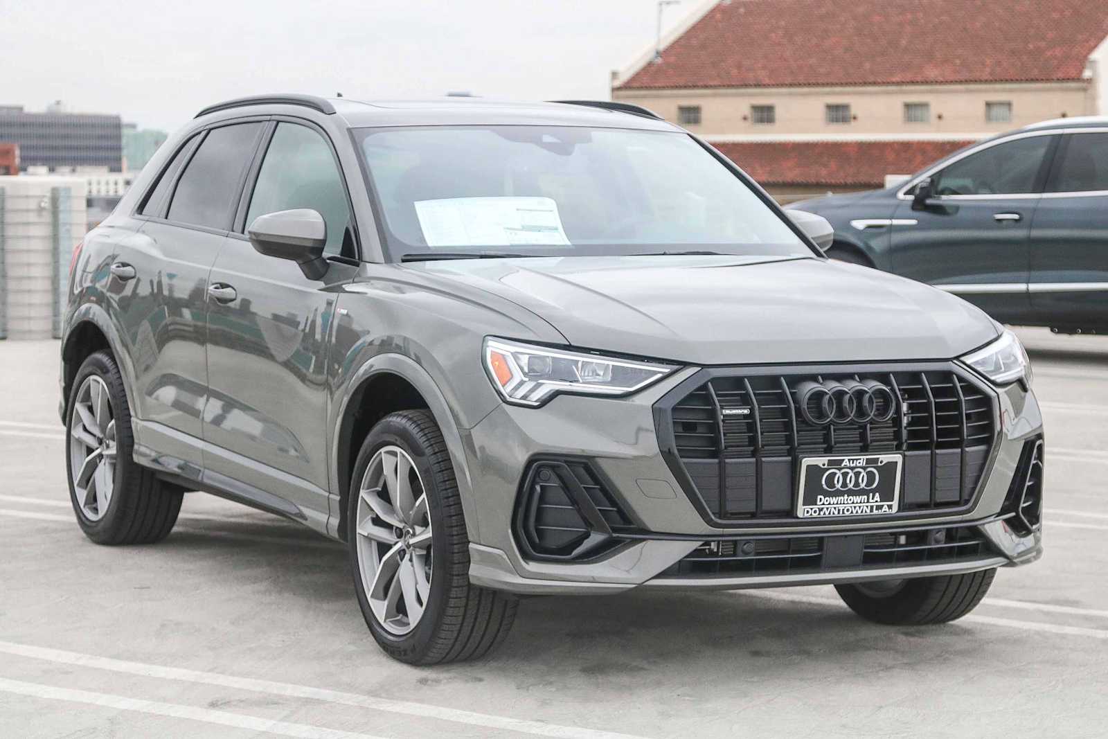 Thumbnail: 2025 Audi Q3 - 3