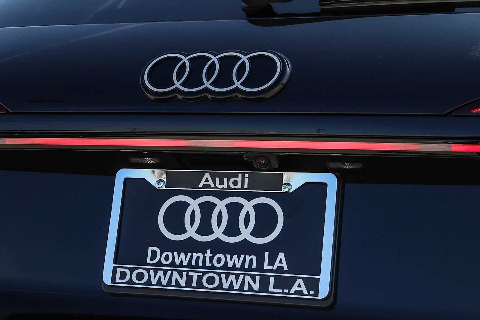 Thumbnail: 2026 Audi Q3 - 11