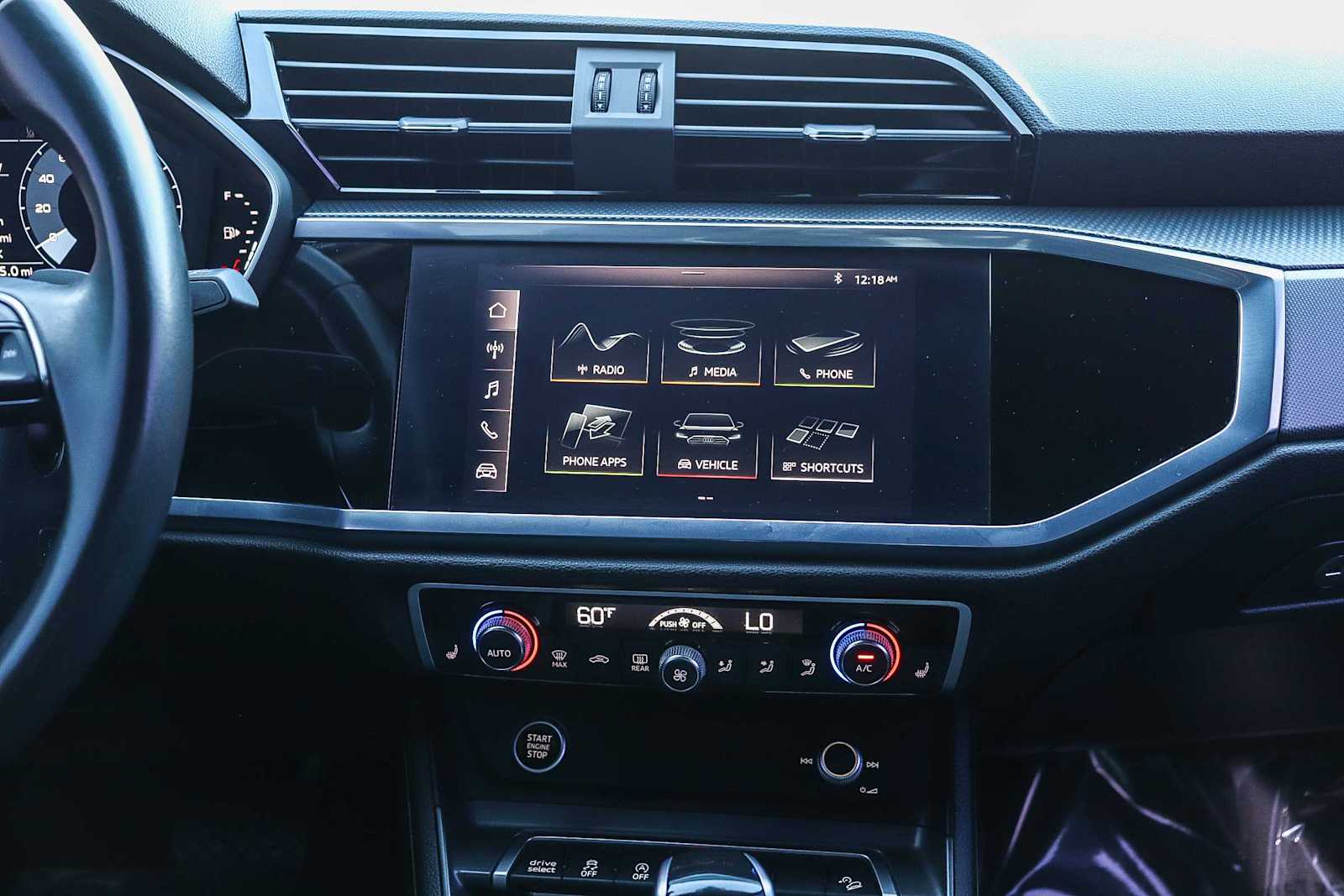 Thumbnail: 2021 Audi Q3 - 17