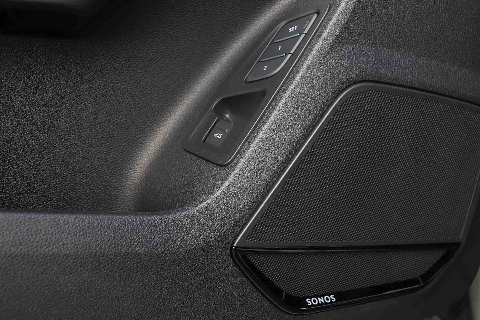 Thumbnail: 2025 Audi Q3 - 28