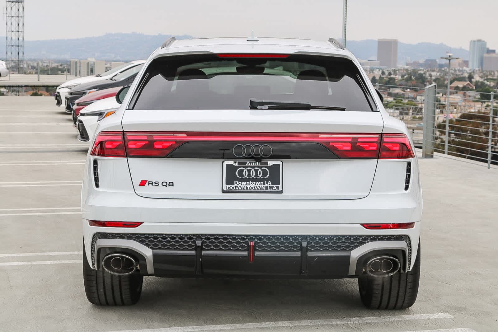 Thumbnail: 2025 Audi RS Q8 - 7