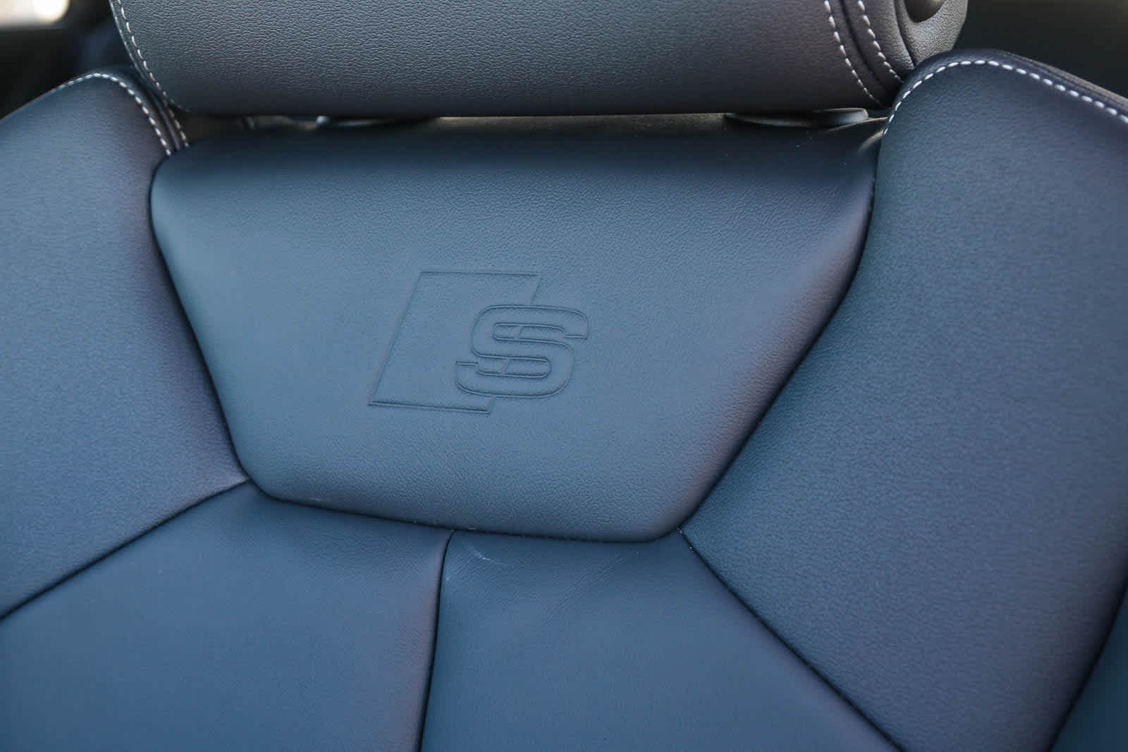 Thumbnail: 2025 Audi Q3 - 40