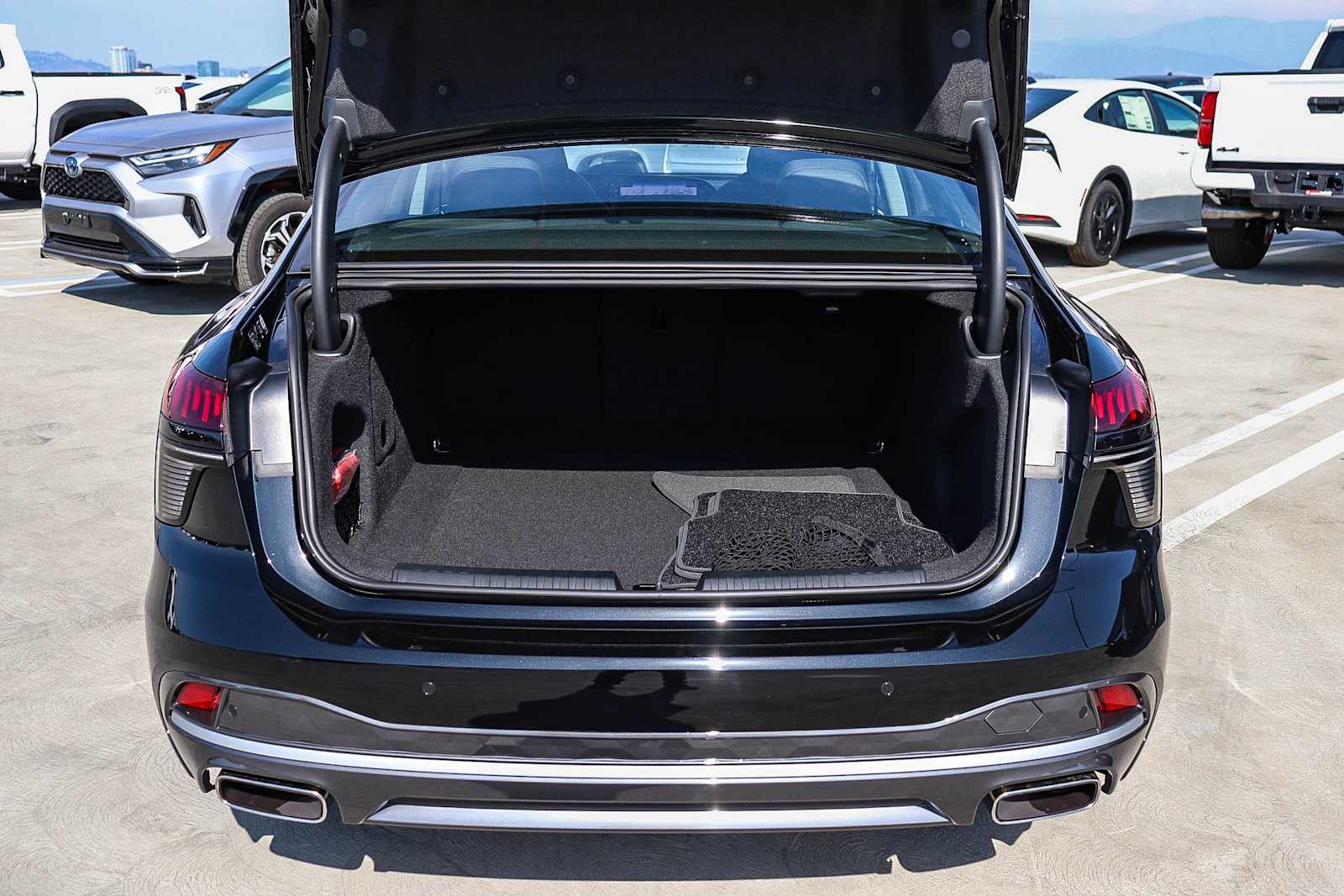 Thumbnail: 2026 Audi A6 - 35