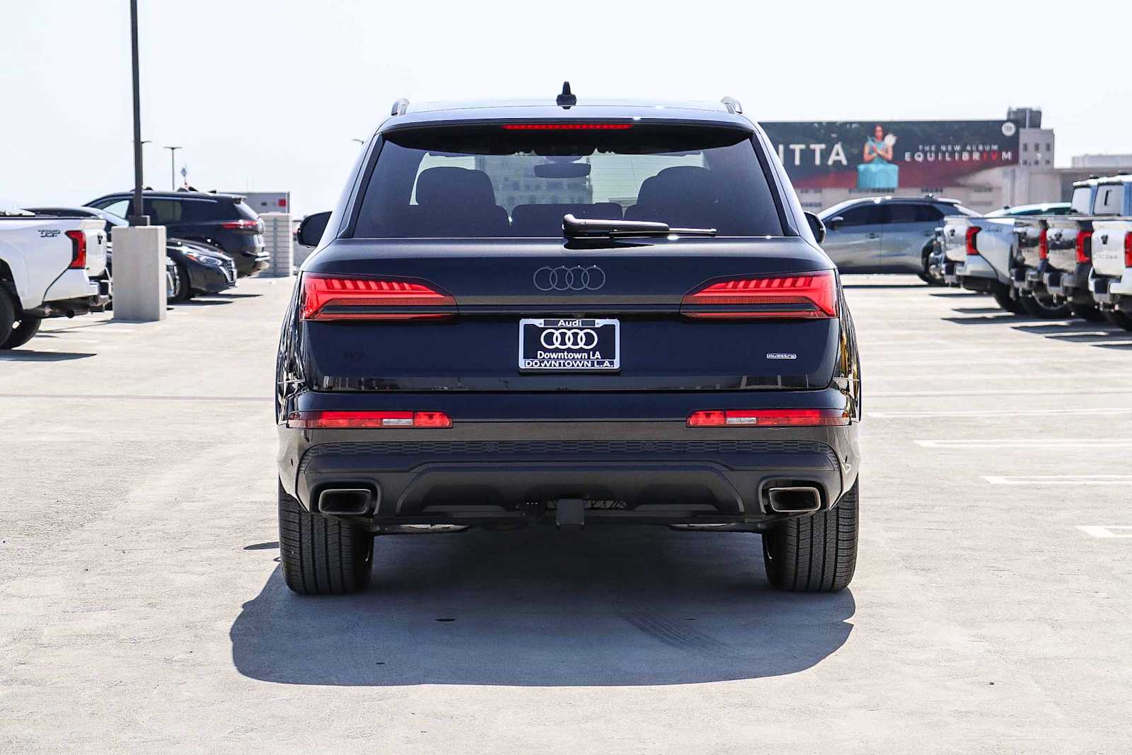 Thumbnail: 2026 Audi Q7 - 5