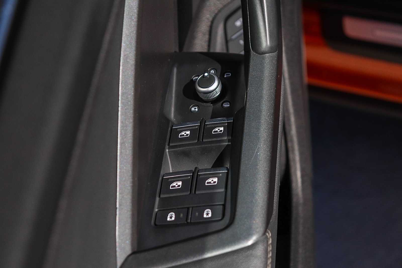 Thumbnail: 2022 Audi Q3 - 28