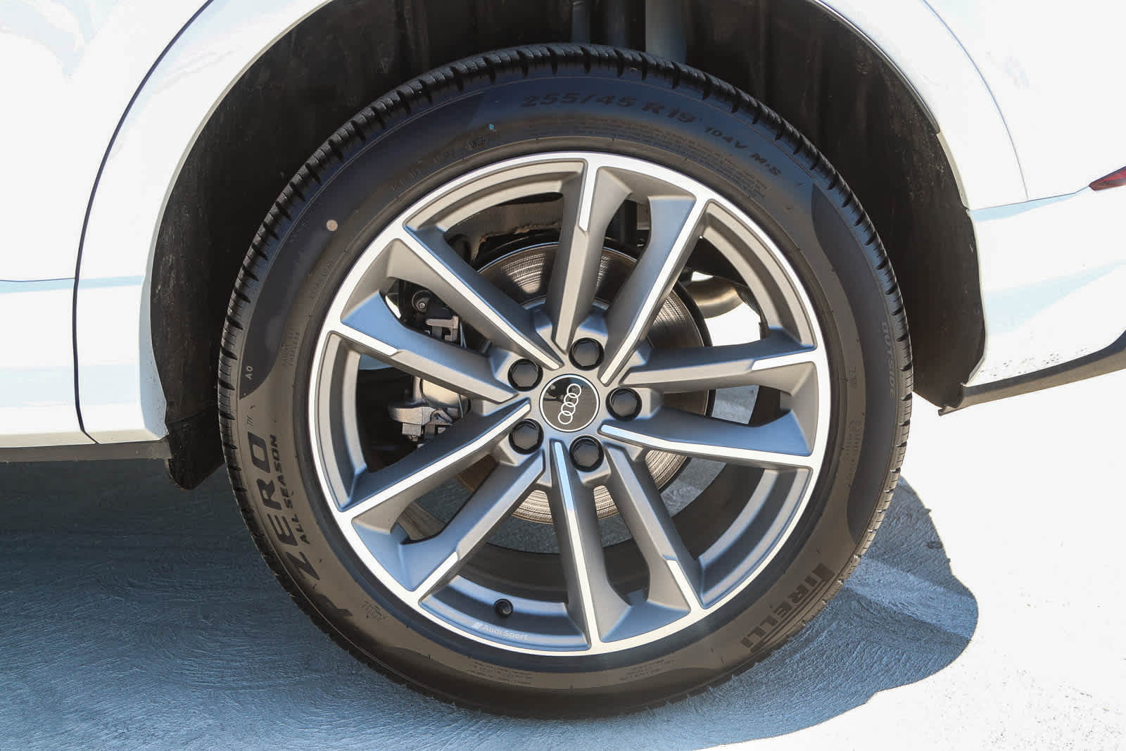 Thumbnail: 2025 Audi Q3 - 13