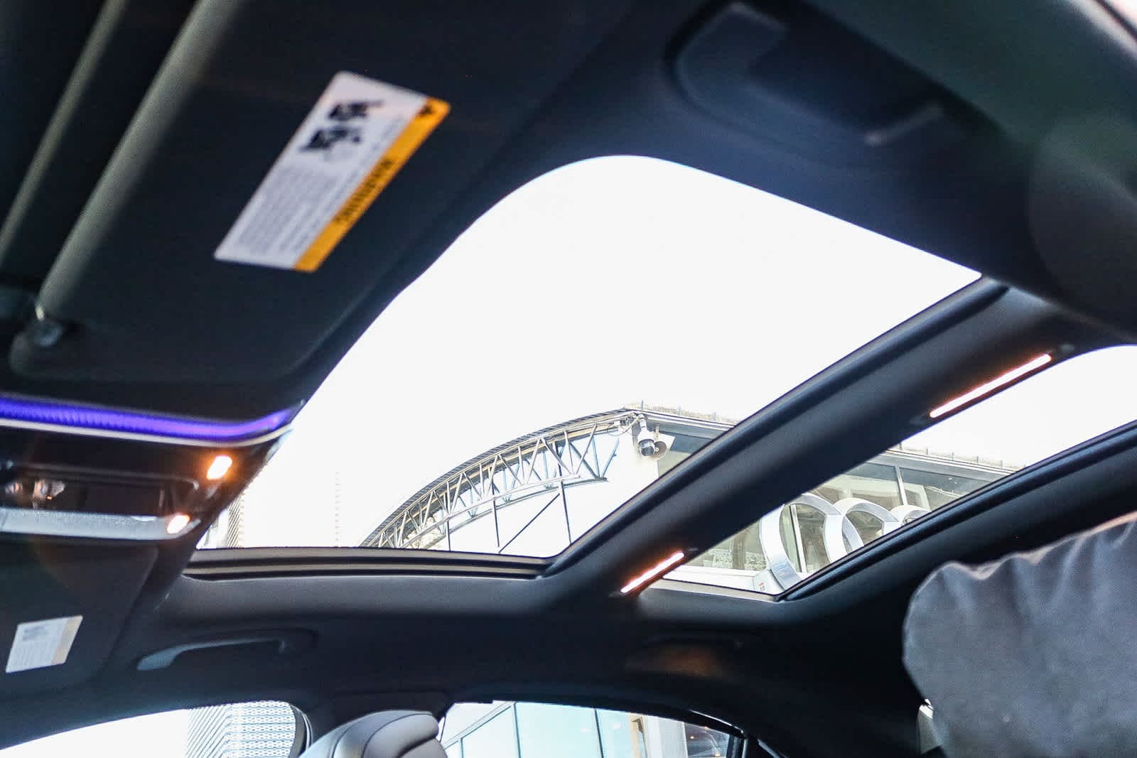 Thumbnail: 2022 Mercedes-Benz S-Class - 37