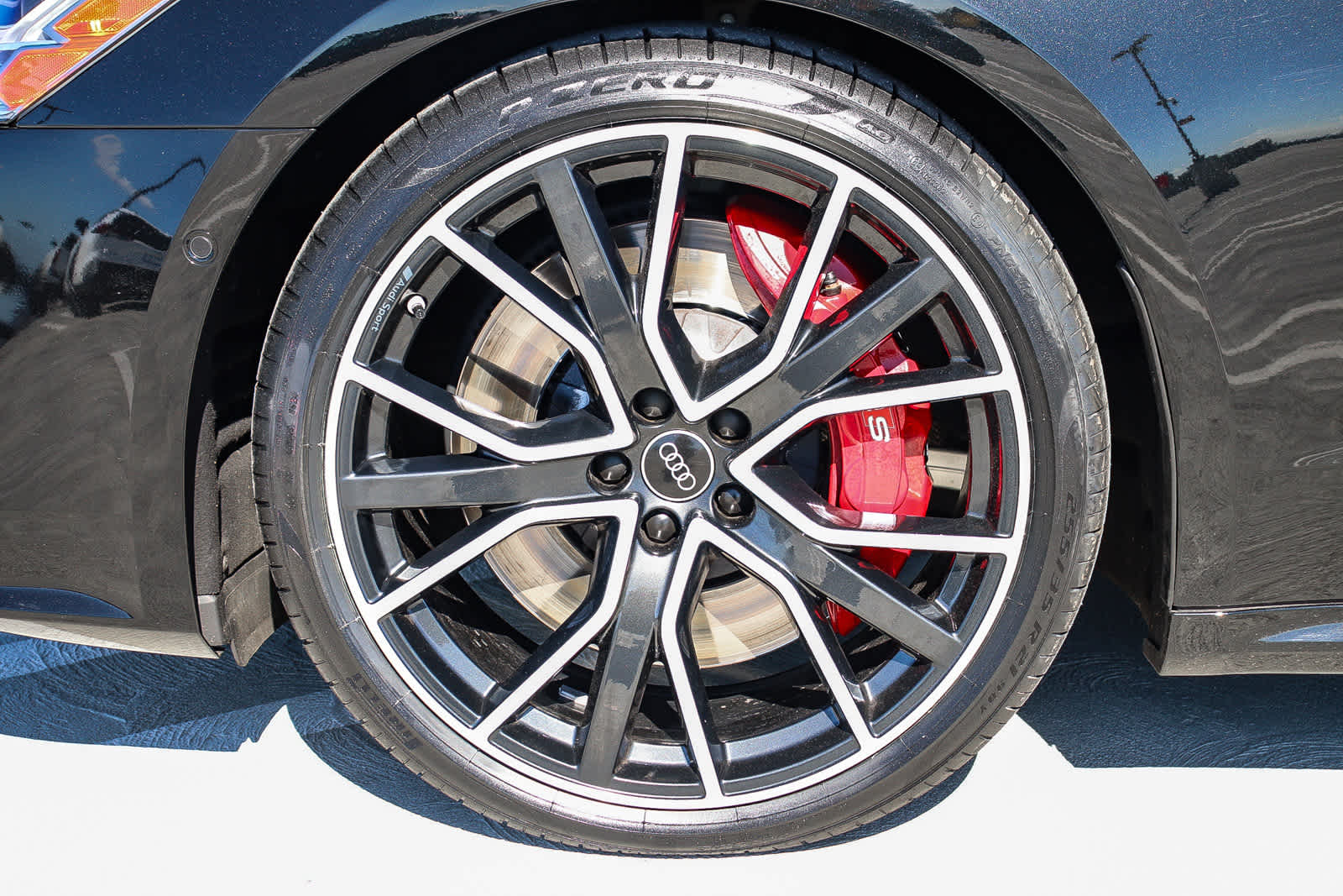 Thumbnail: 2022 Audi S7 - 14