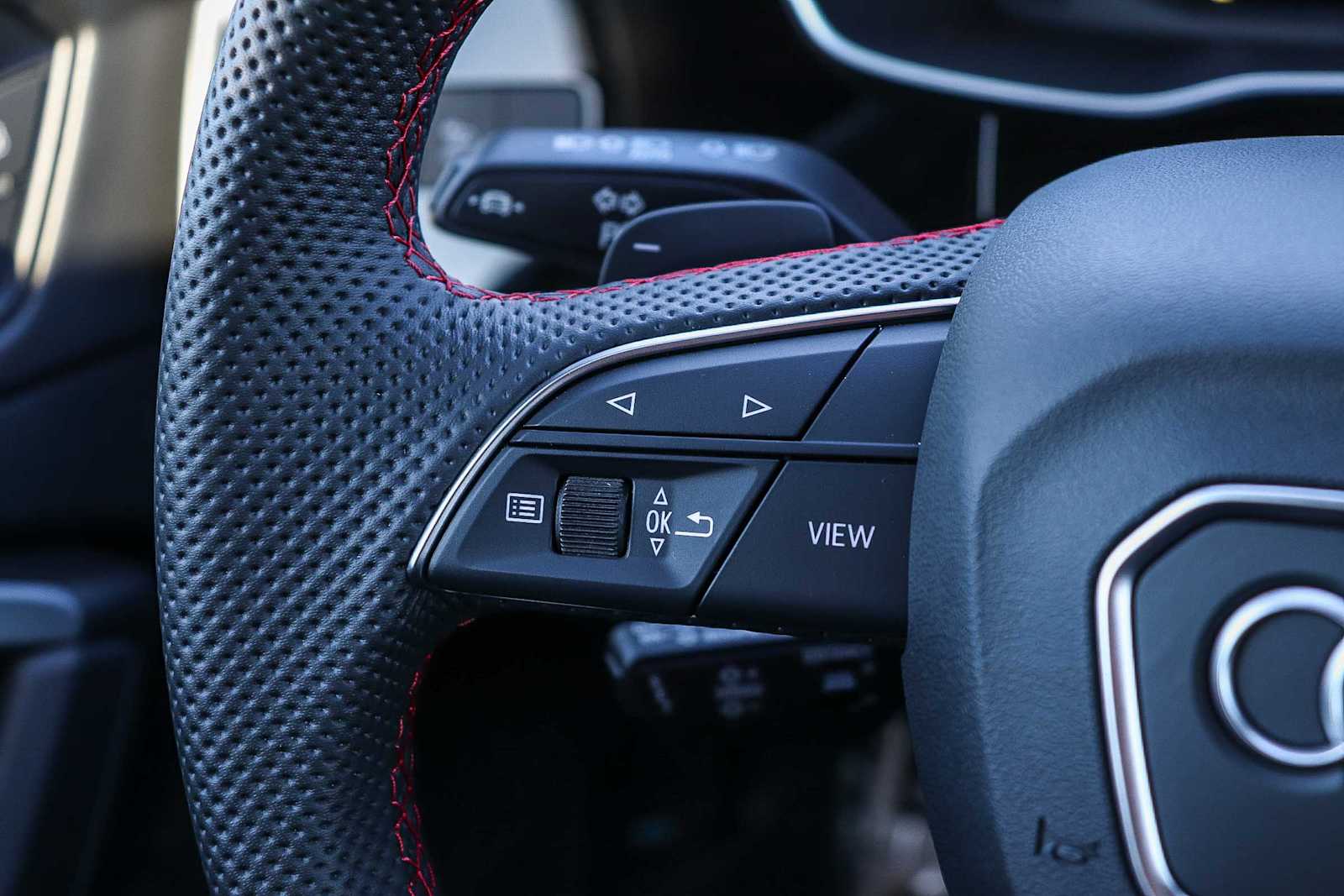 Thumbnail: 2025 Audi Q3 - 20