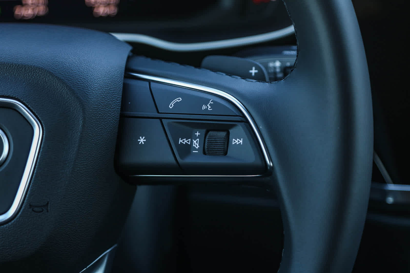 Thumbnail: 2025 Audi Q3 - 22