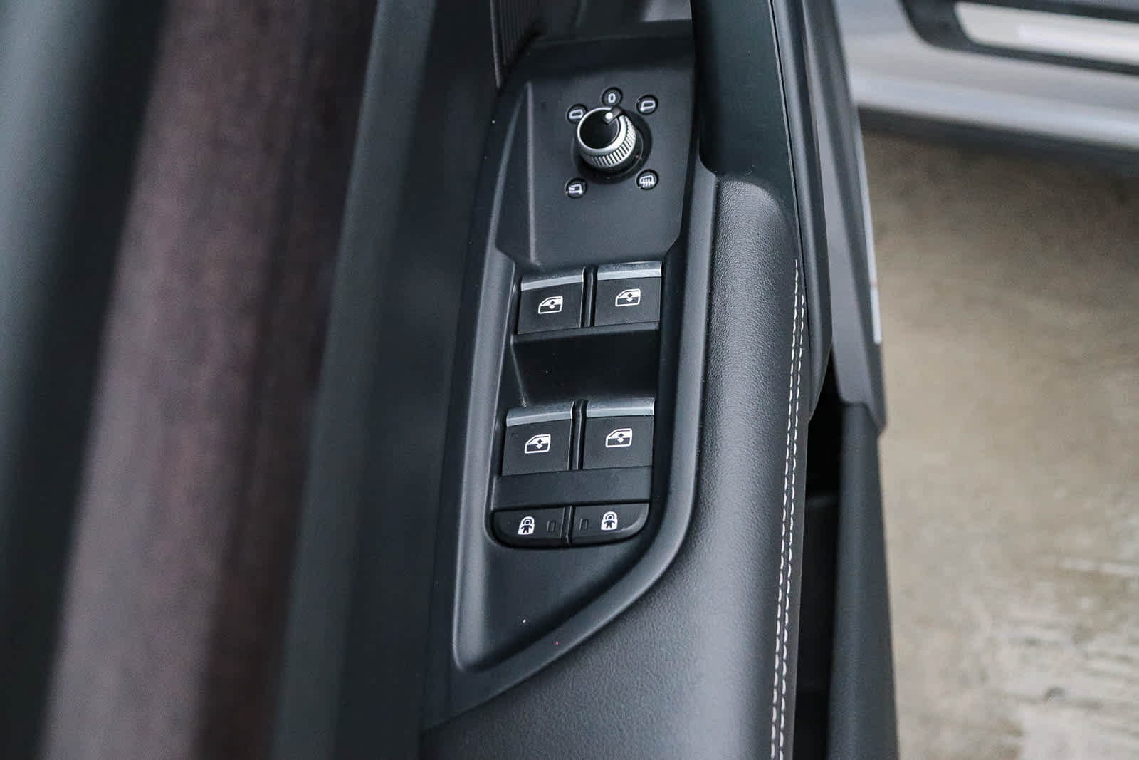 Thumbnail: 2022 Audi Q5 - 28