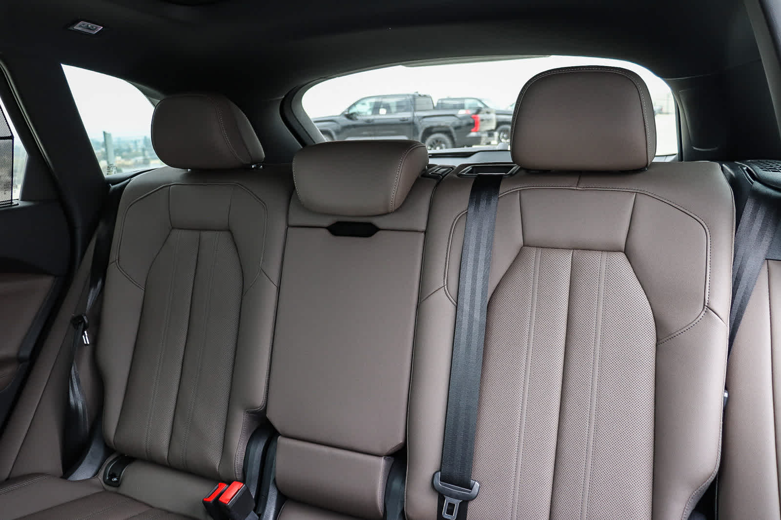 Thumbnail: 2025 Audi Q5 - 23