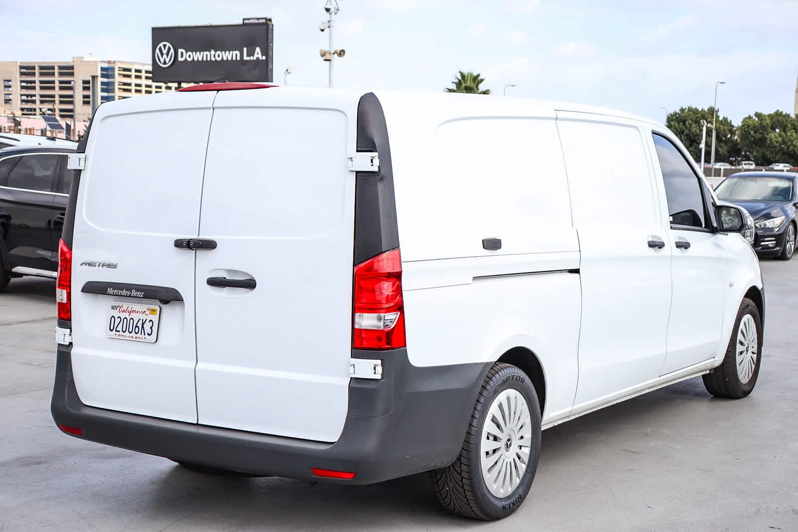 Thumbnail: 2021 Mercedes-Benz Metris - 7