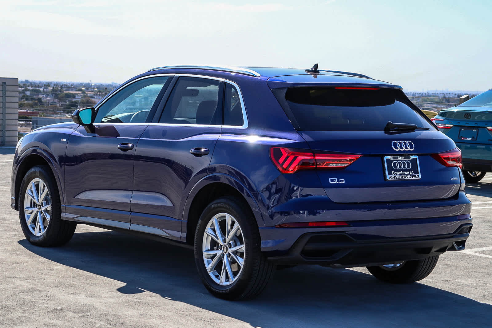 Thumbnail: 2025 Audi Q3 - 6