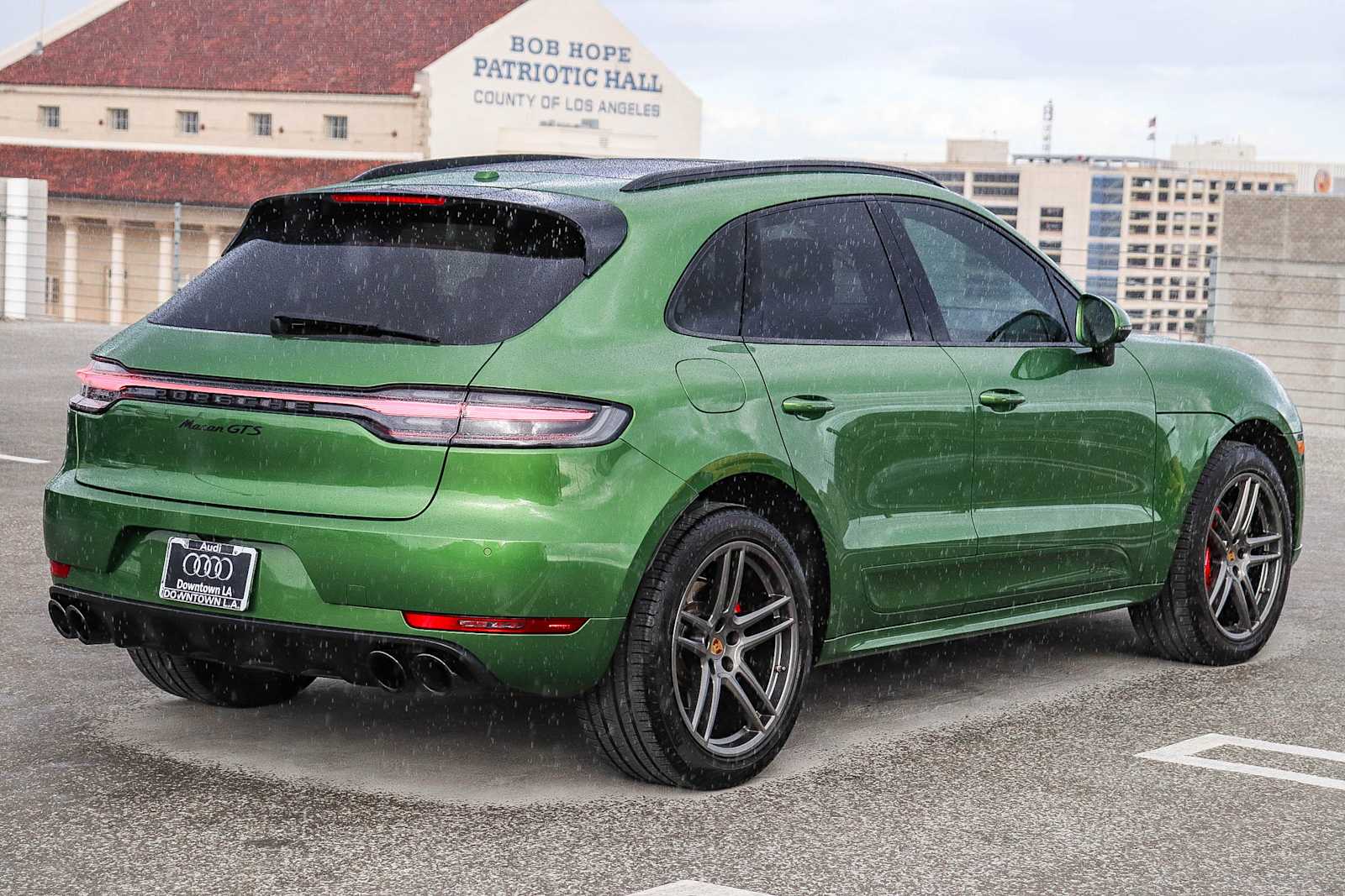 Thumbnail: 2021 Porsche Macan - 4