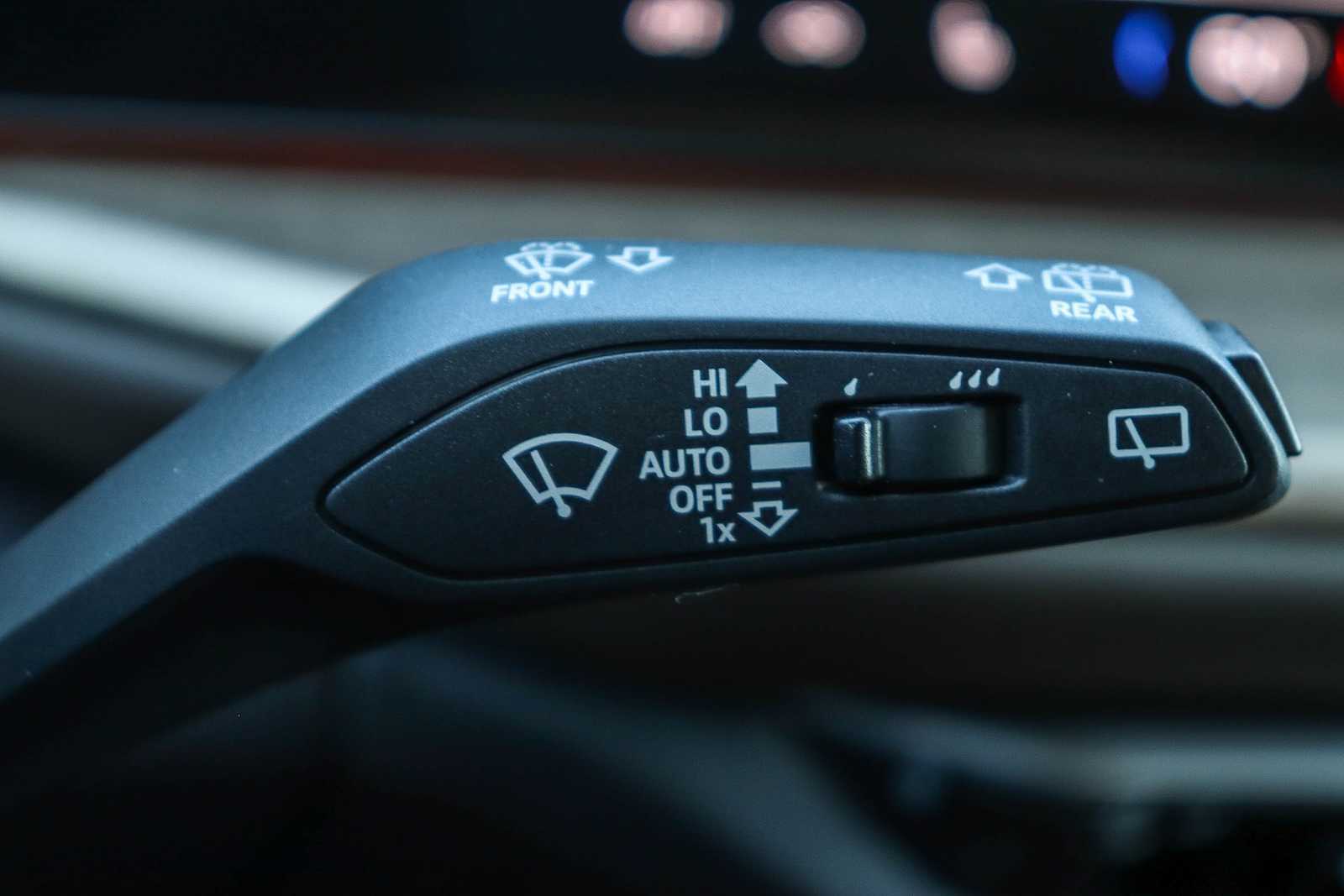 Thumbnail: 2025 Audi Q5 - 31