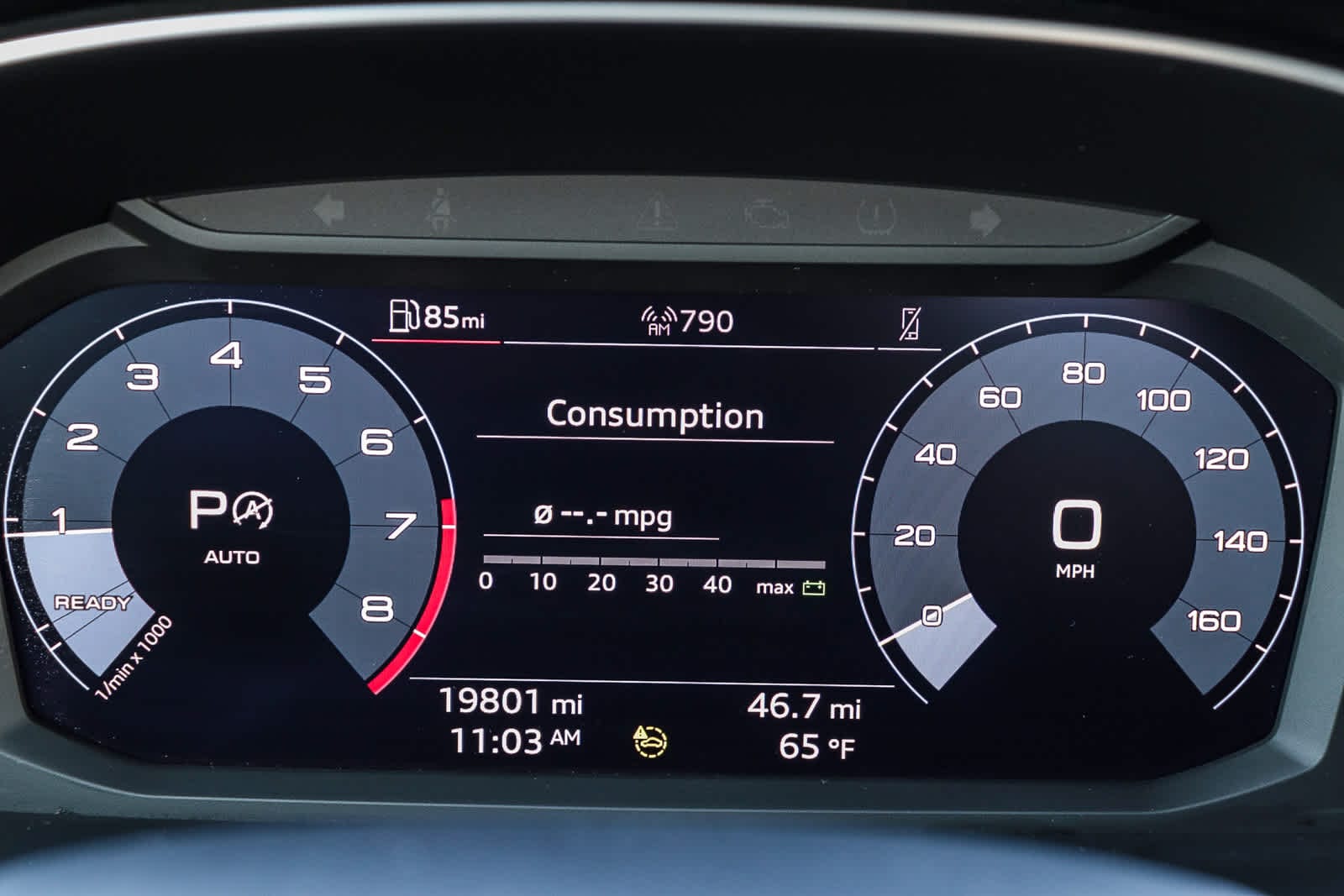 Thumbnail: 2023 Audi Q3 - 33