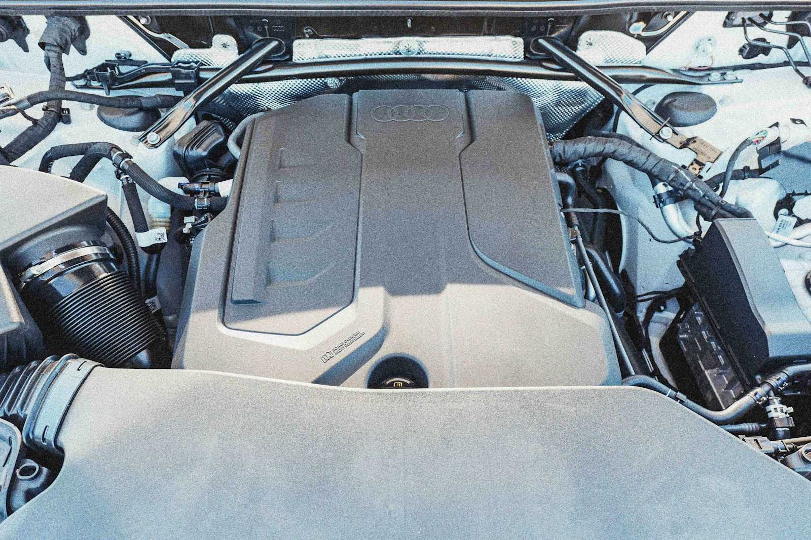 Thumbnail: 2025 Audi Q5 - 26