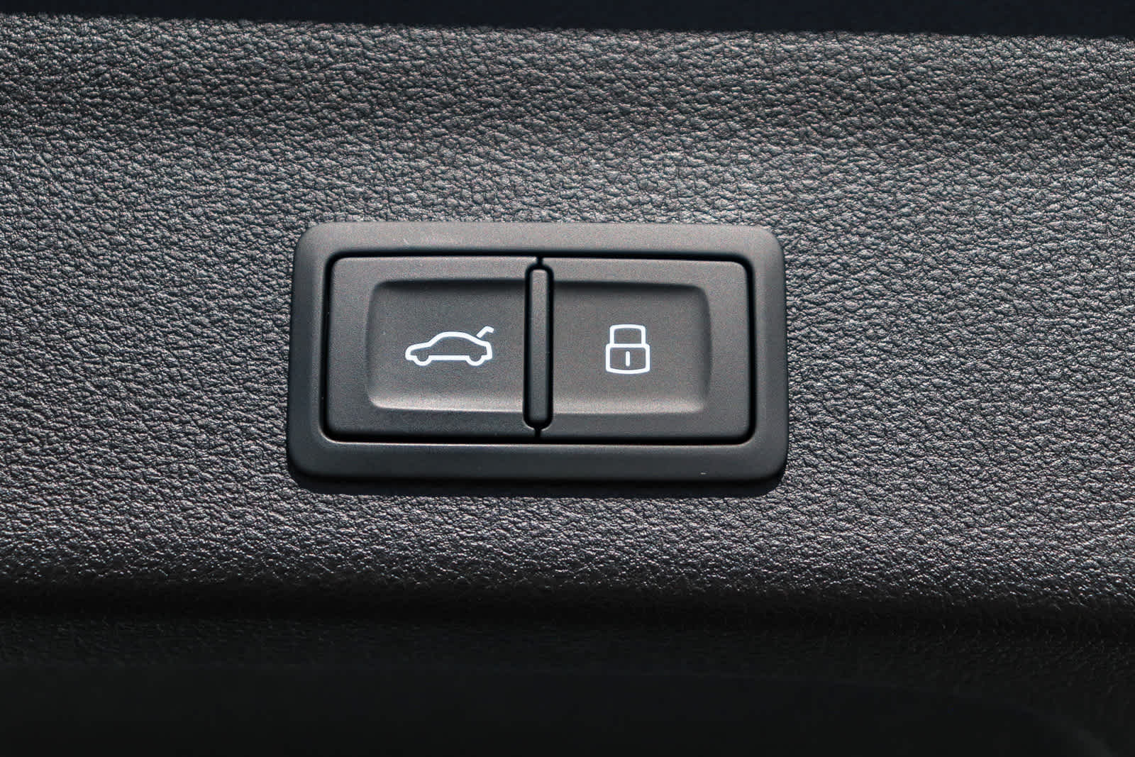 Thumbnail: 2026 Audi A6 - 41