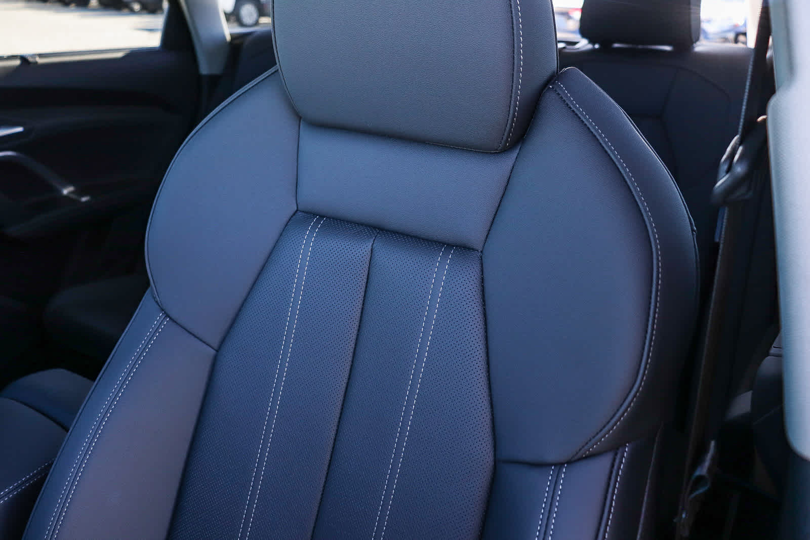 Thumbnail: 2025 Audi Q5 - 35