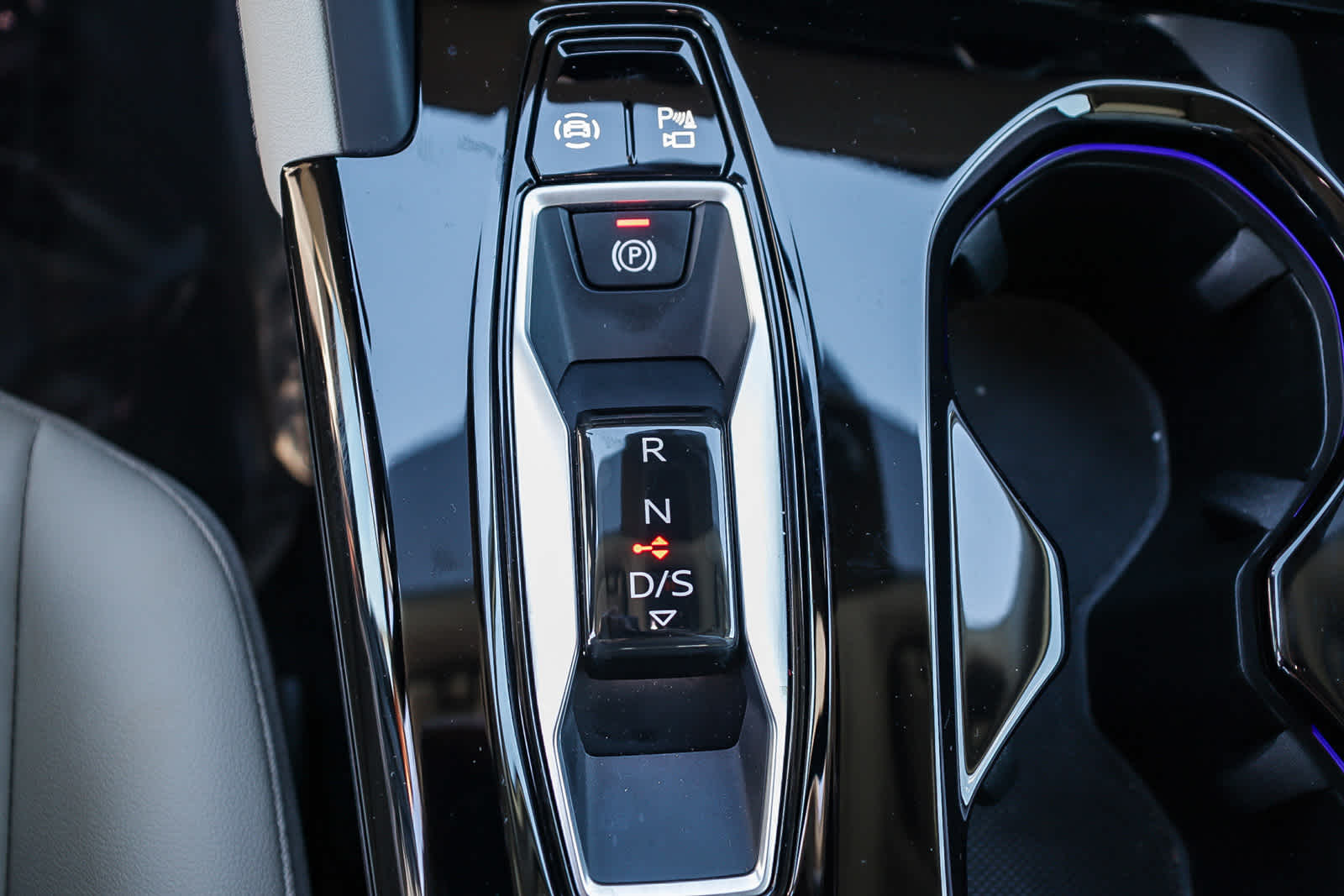 Thumbnail: 2025 Audi Q5 - 27