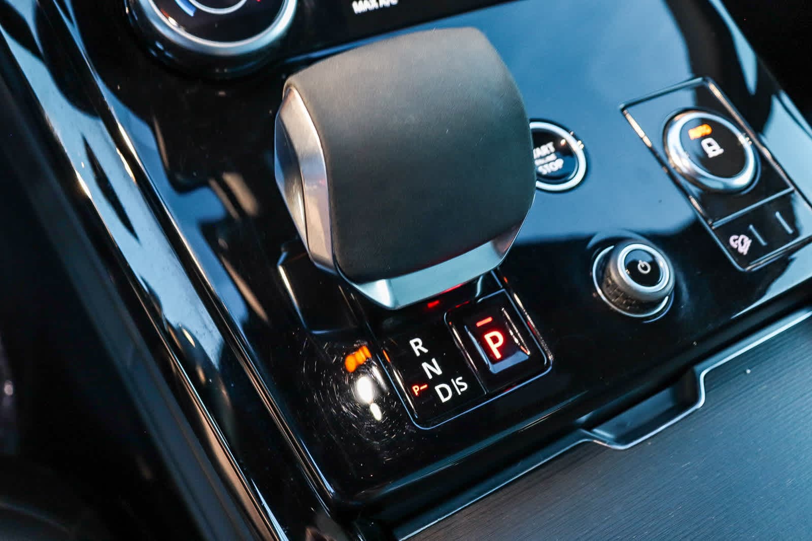 Thumbnail: 2023 Land Rover Range Rover Sport - 26