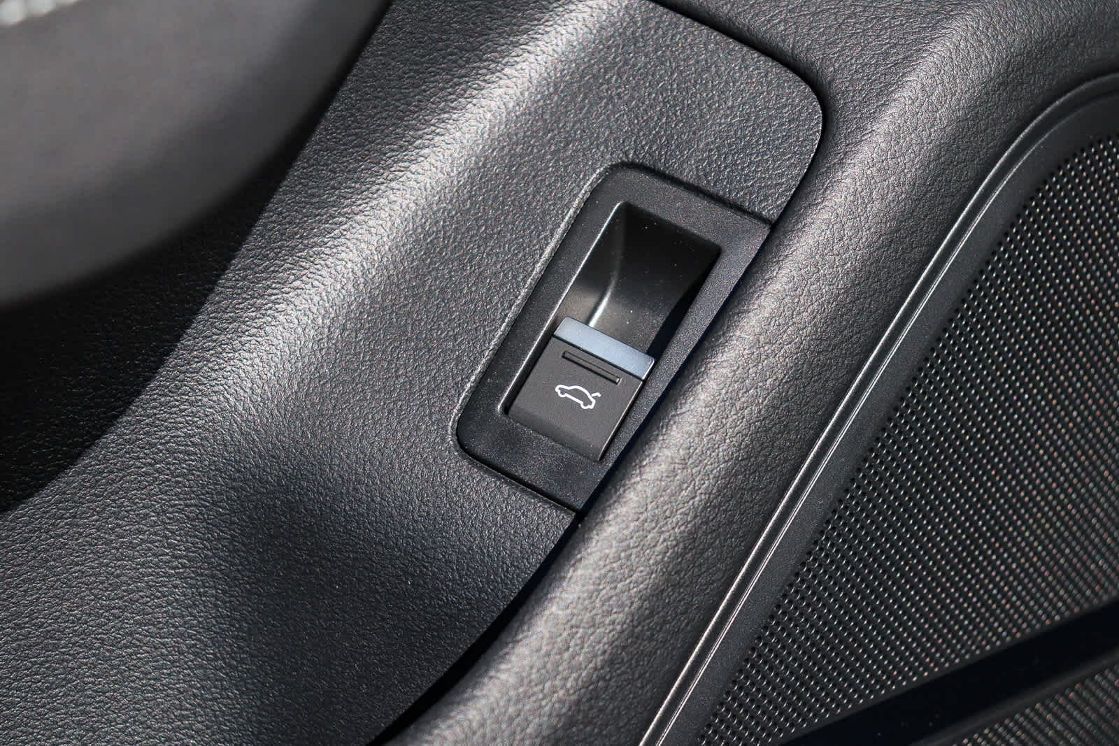 Thumbnail: 2025 Audi A6 - 29