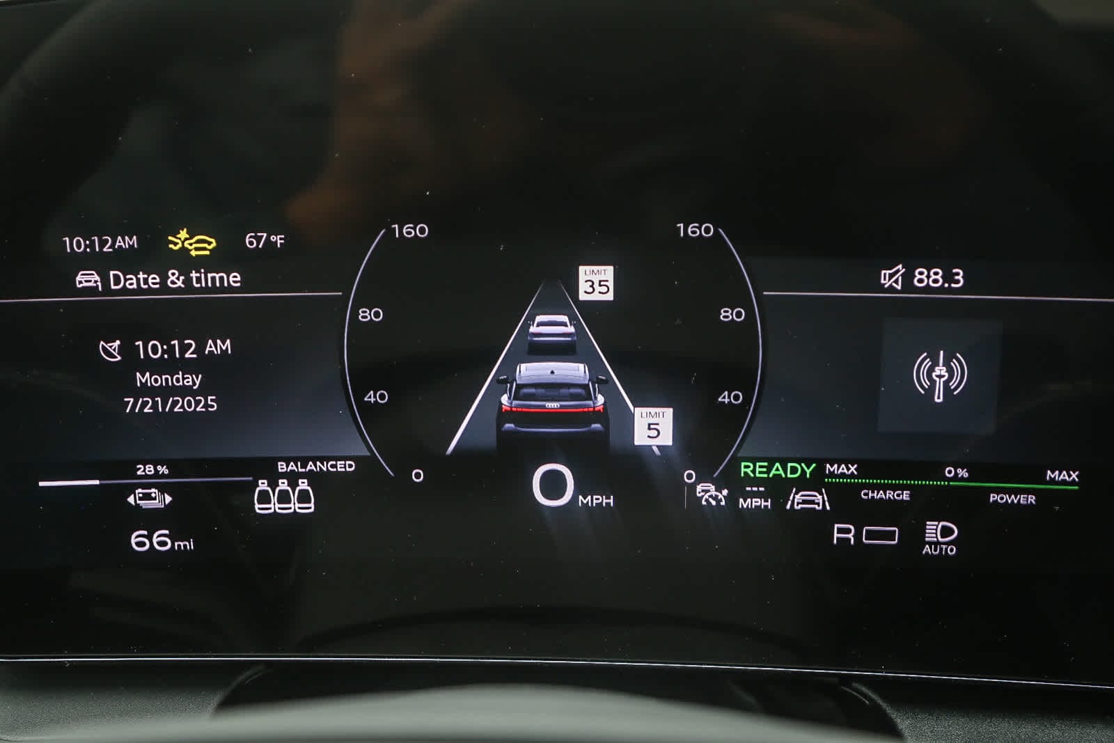 Thumbnail: 2025 Audi Q6 e-tron - 24