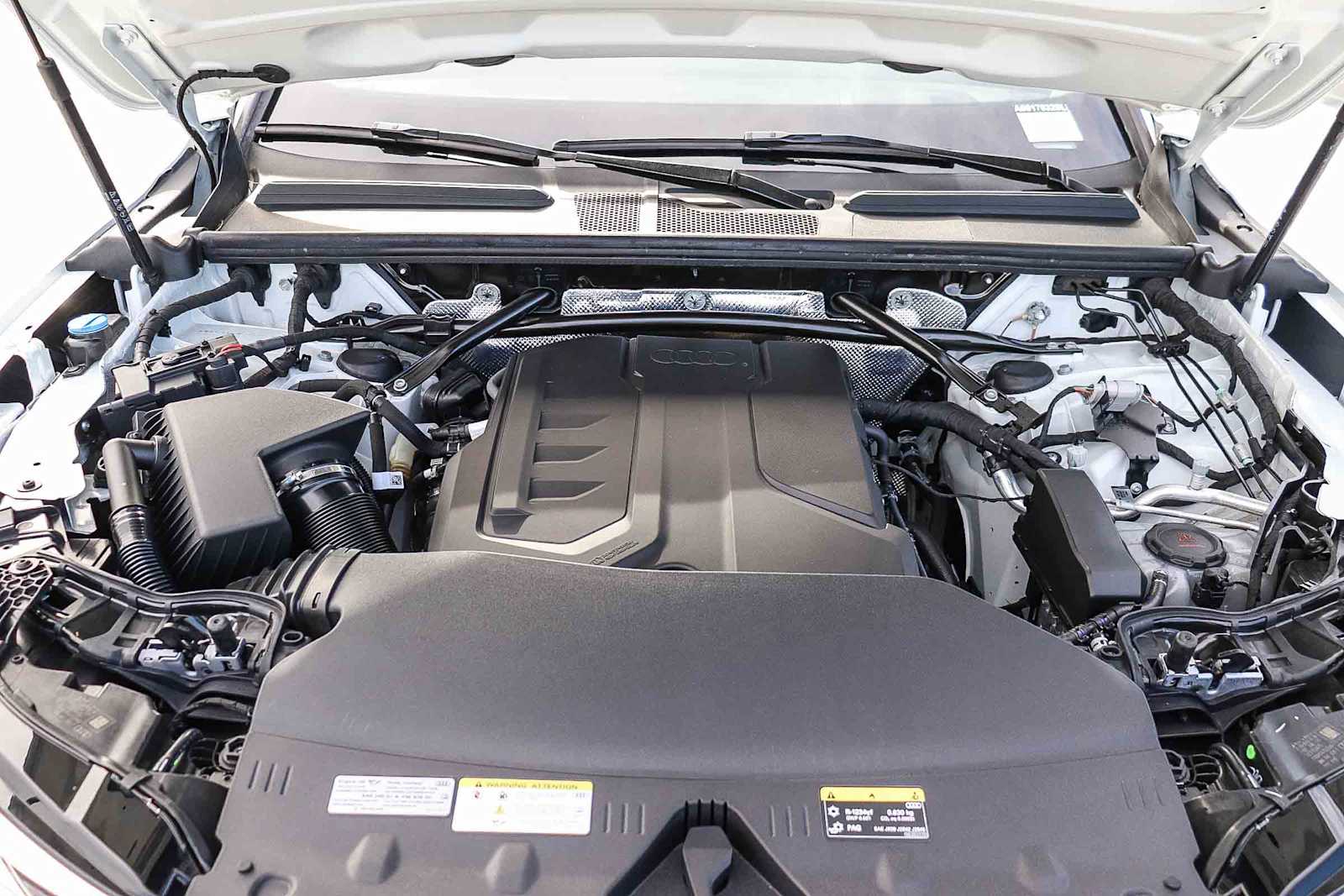 Thumbnail: 2025 Audi Q5 - 38