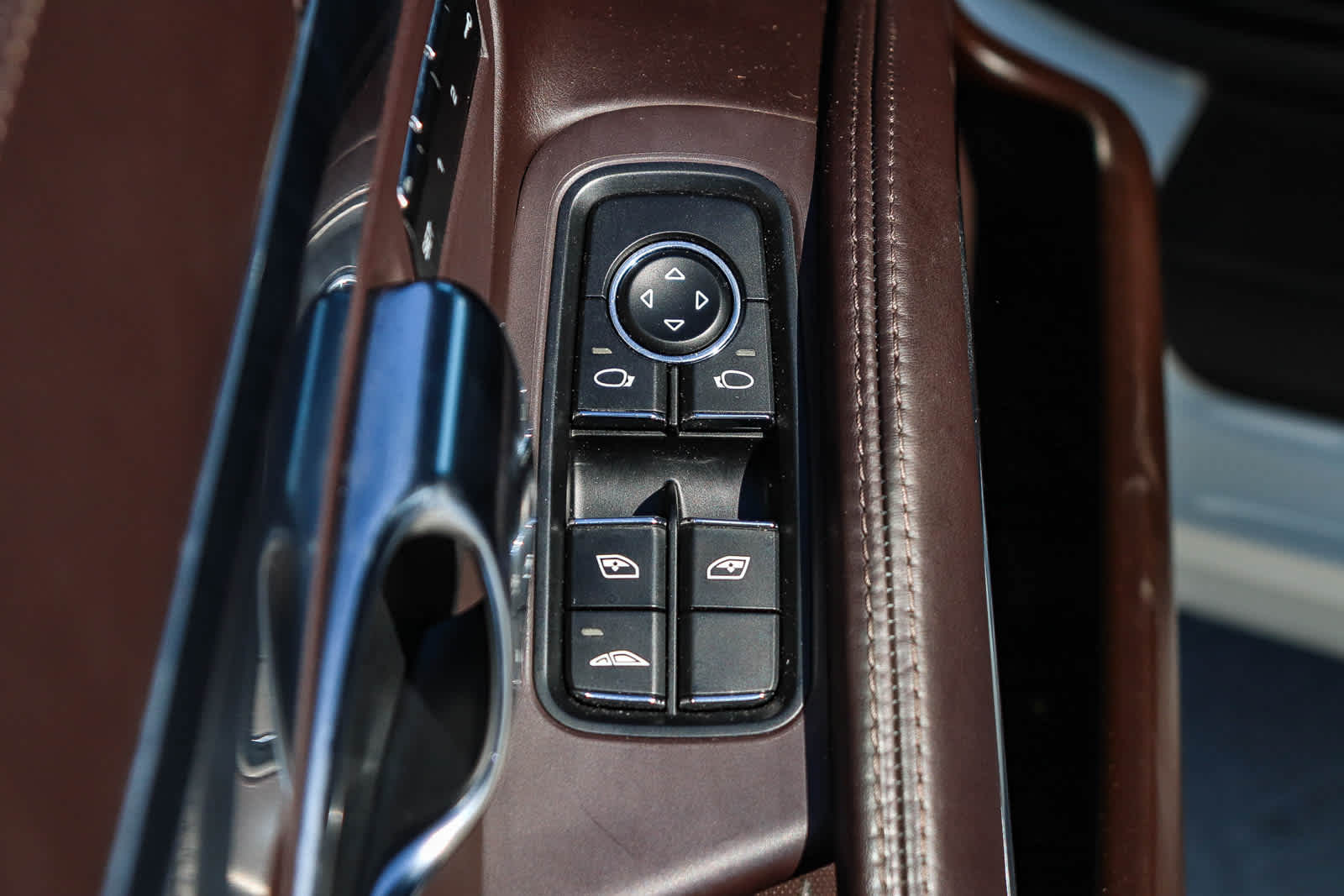 Thumbnail: 2014 Porsche 911 - 34