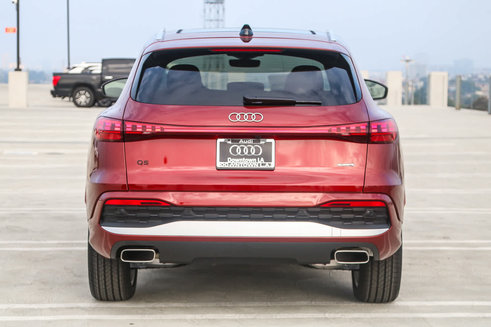 Thumbnail: 2025 Audi Q5 - 8