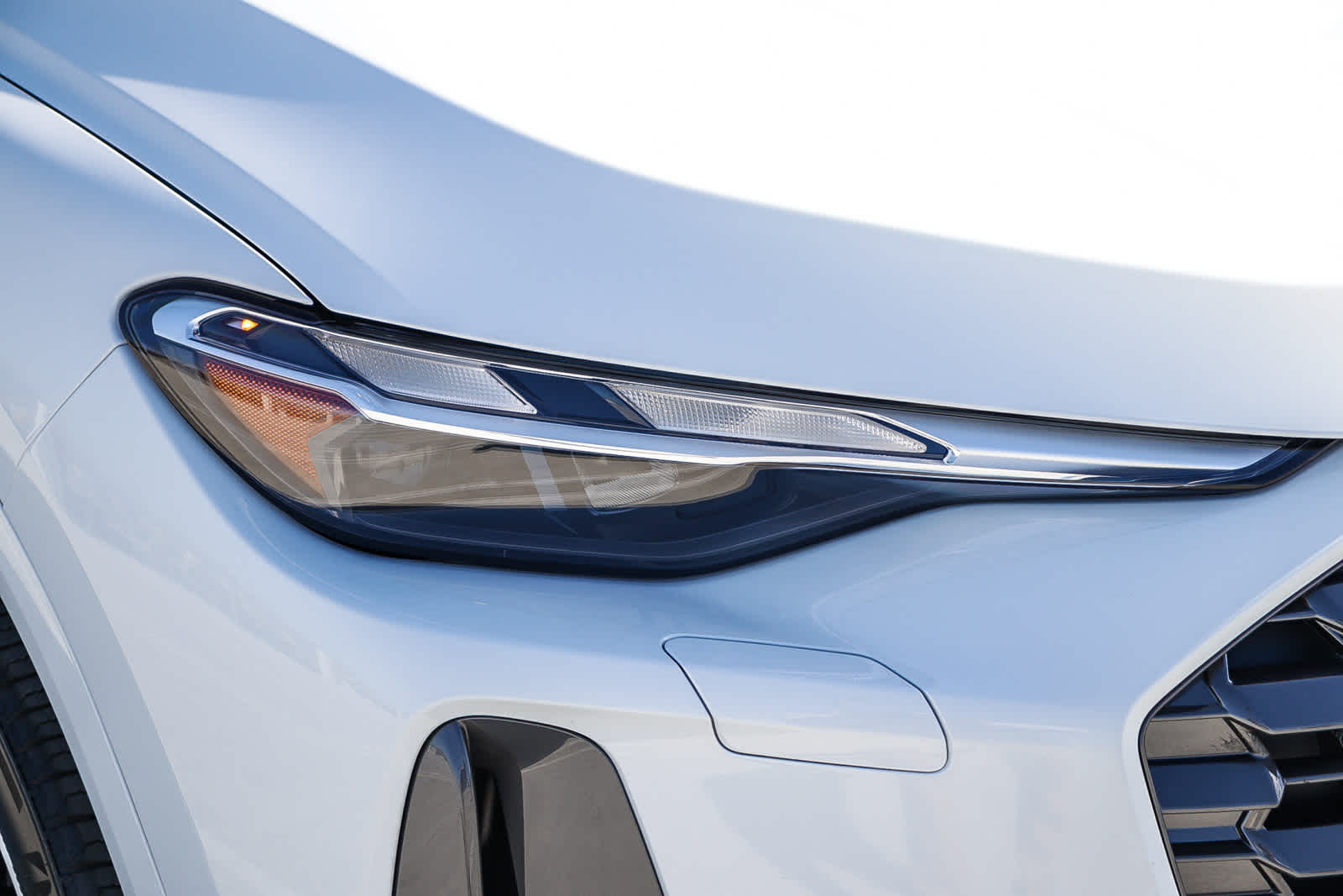 Thumbnail: 2025 Audi Q5 - 4