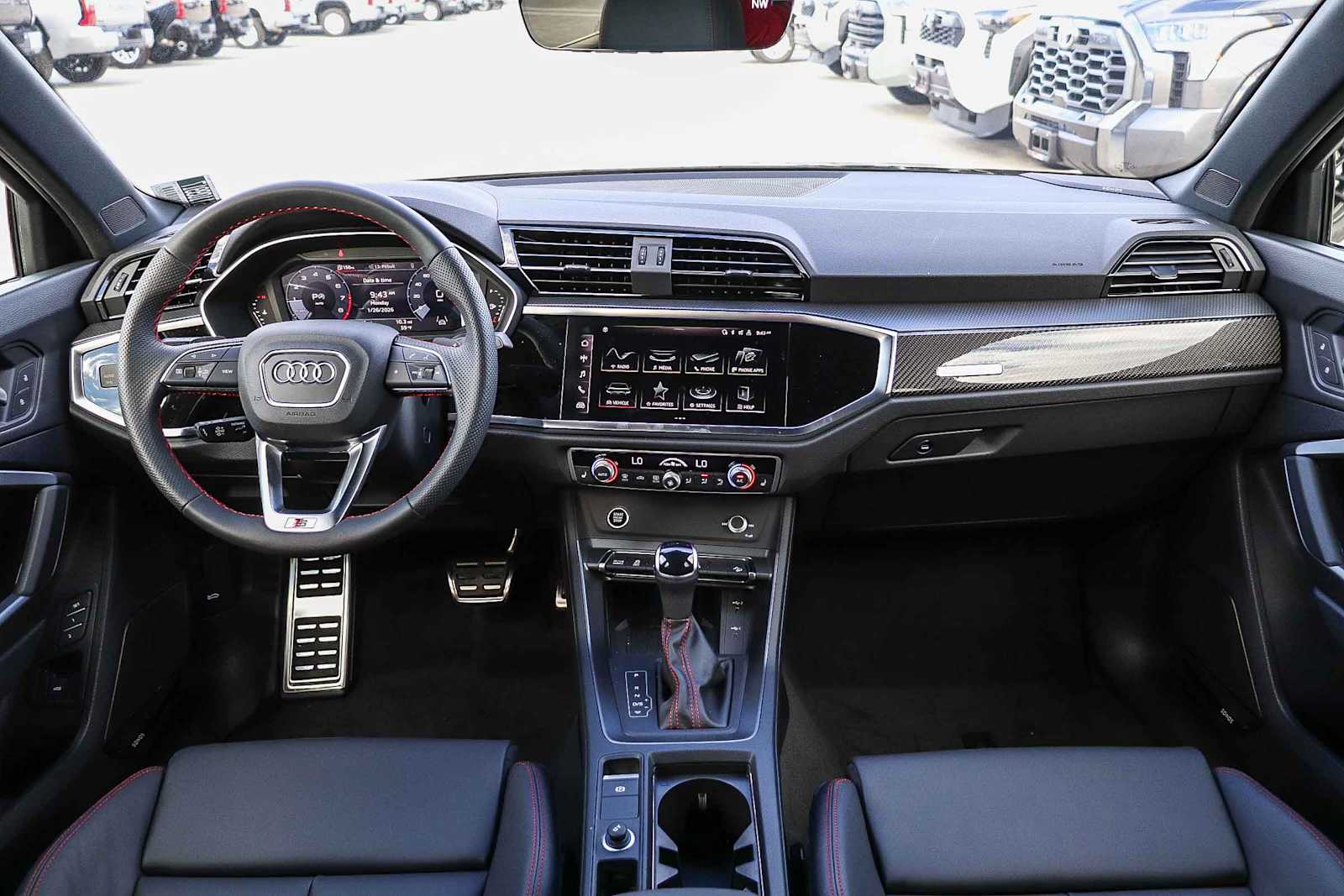 Thumbnail: 2025 Audi Q3 - 15