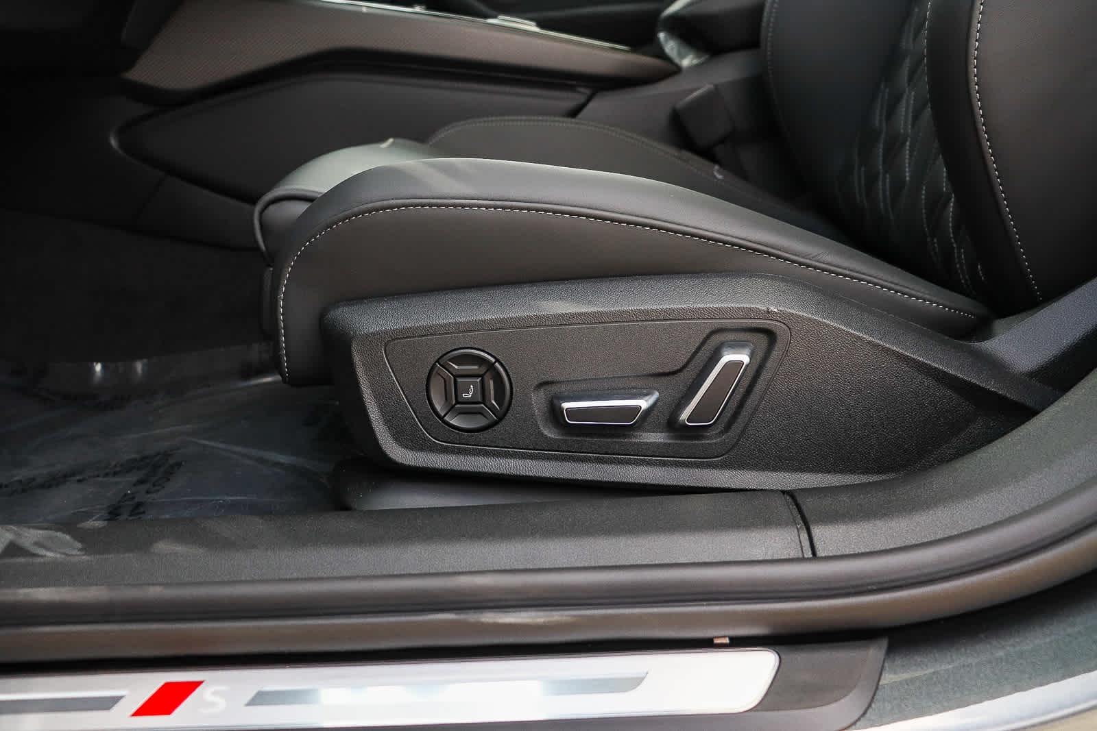 Thumbnail: 2026 Audi S5 - 25