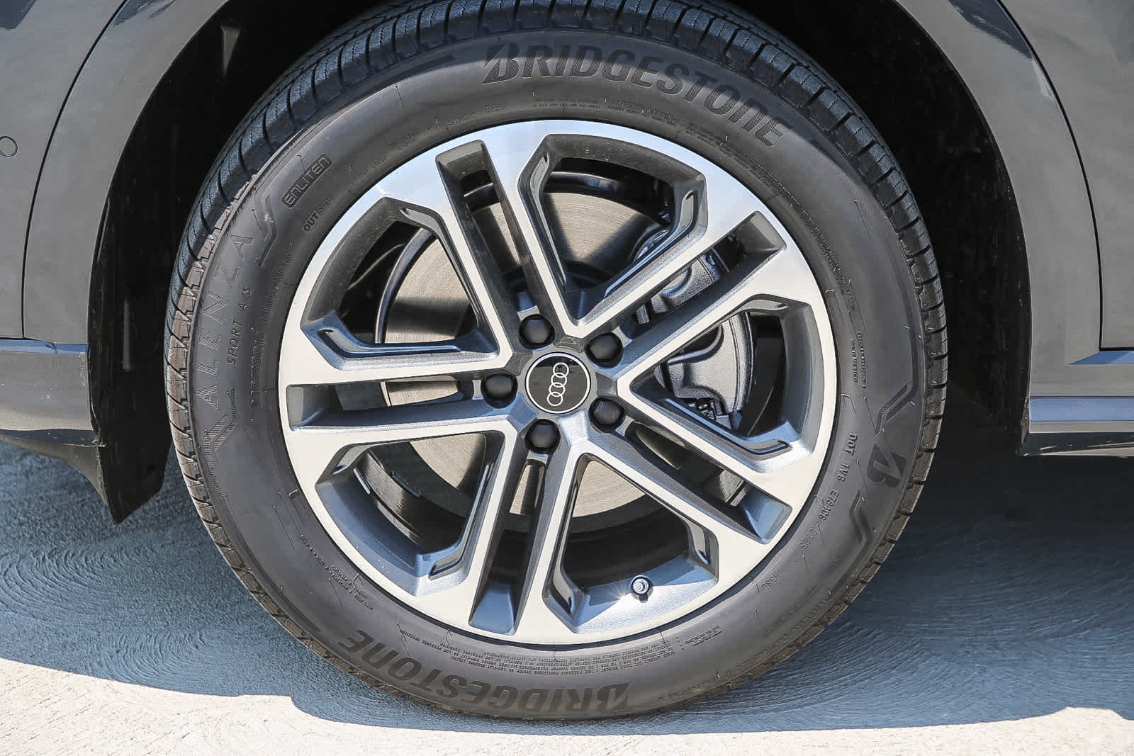 Thumbnail: 2025 Audi Q5 - 8