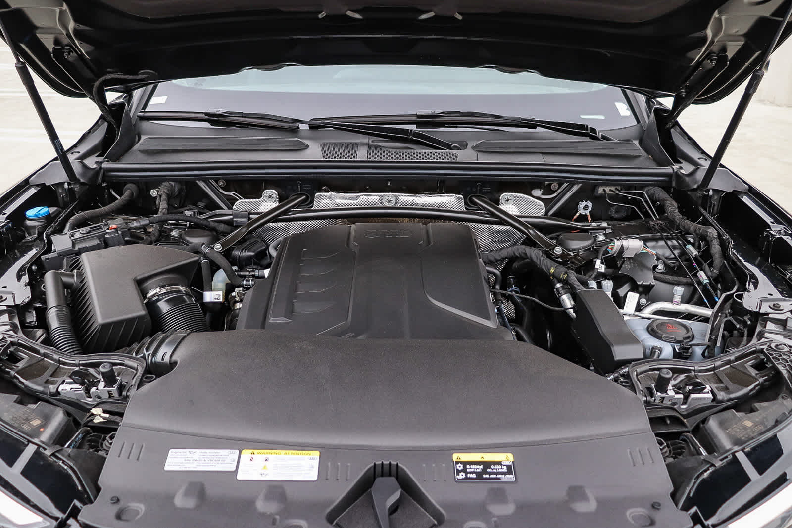 Thumbnail: 2025 Audi Q5 - 37