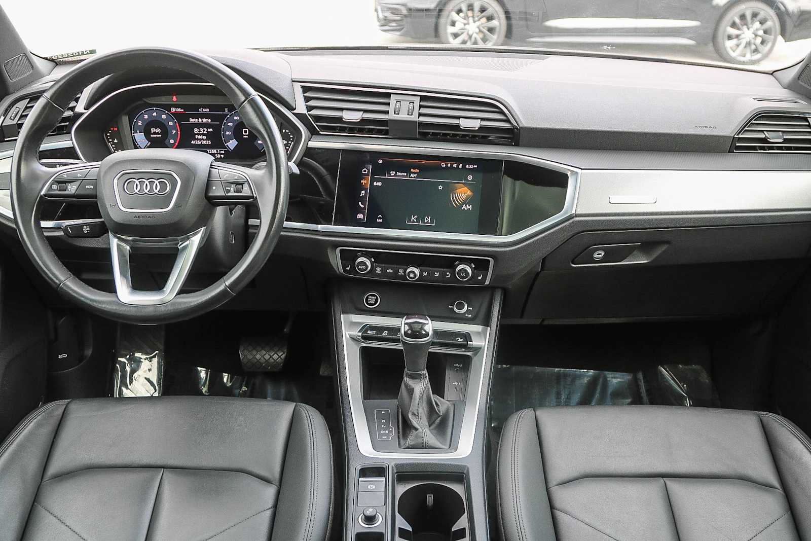 Thumbnail: 2022 Audi Q3 - 12