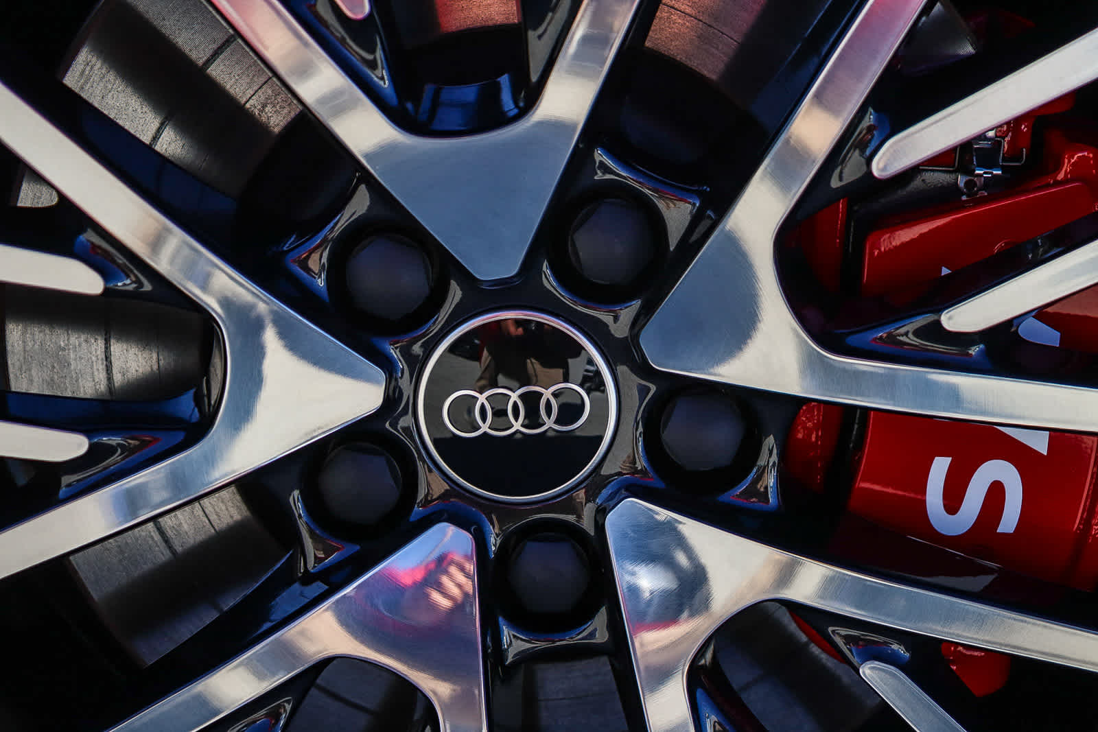 Thumbnail: 2025 Audi S5 - 15