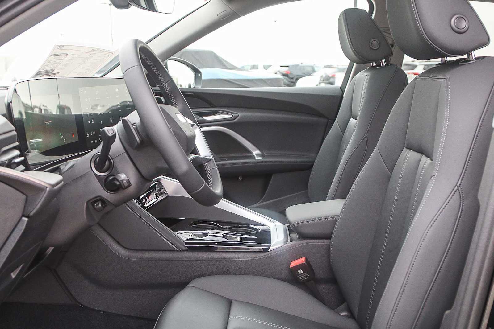 Thumbnail: 2025 Audi Q5 - 17