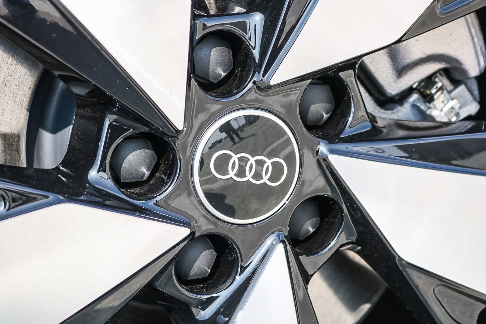 Thumbnail: 2025 Audi A5 - 15