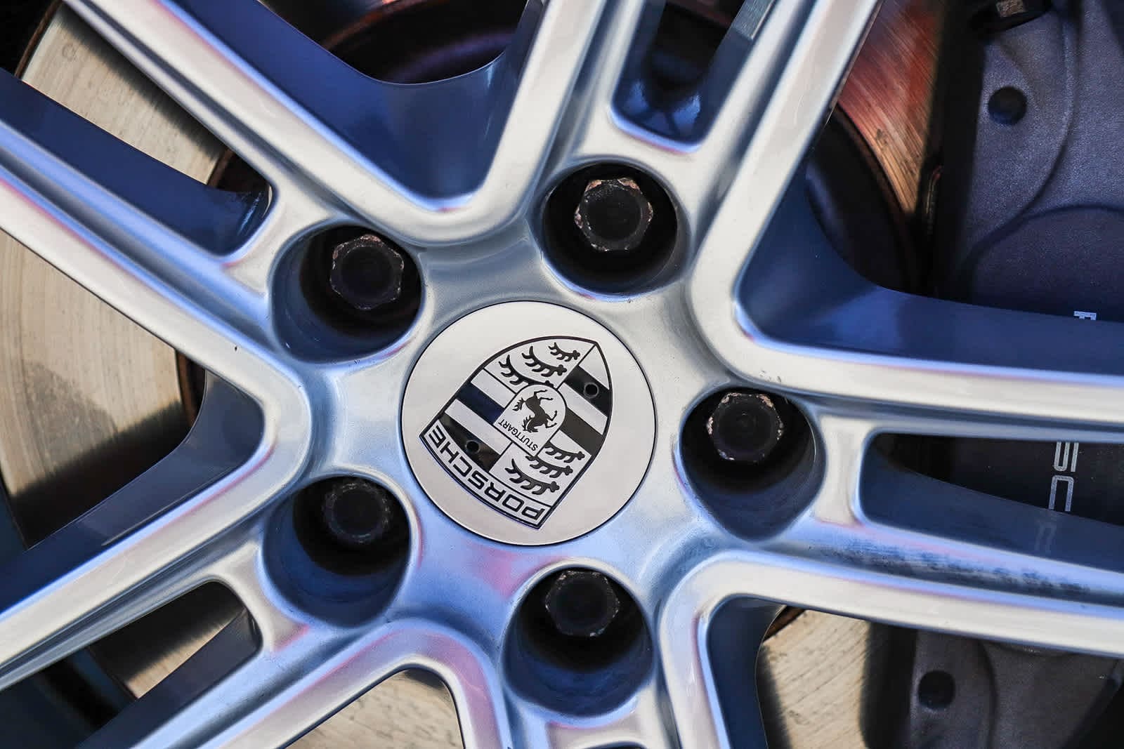 Thumbnail: 2020 Porsche Macan - 15