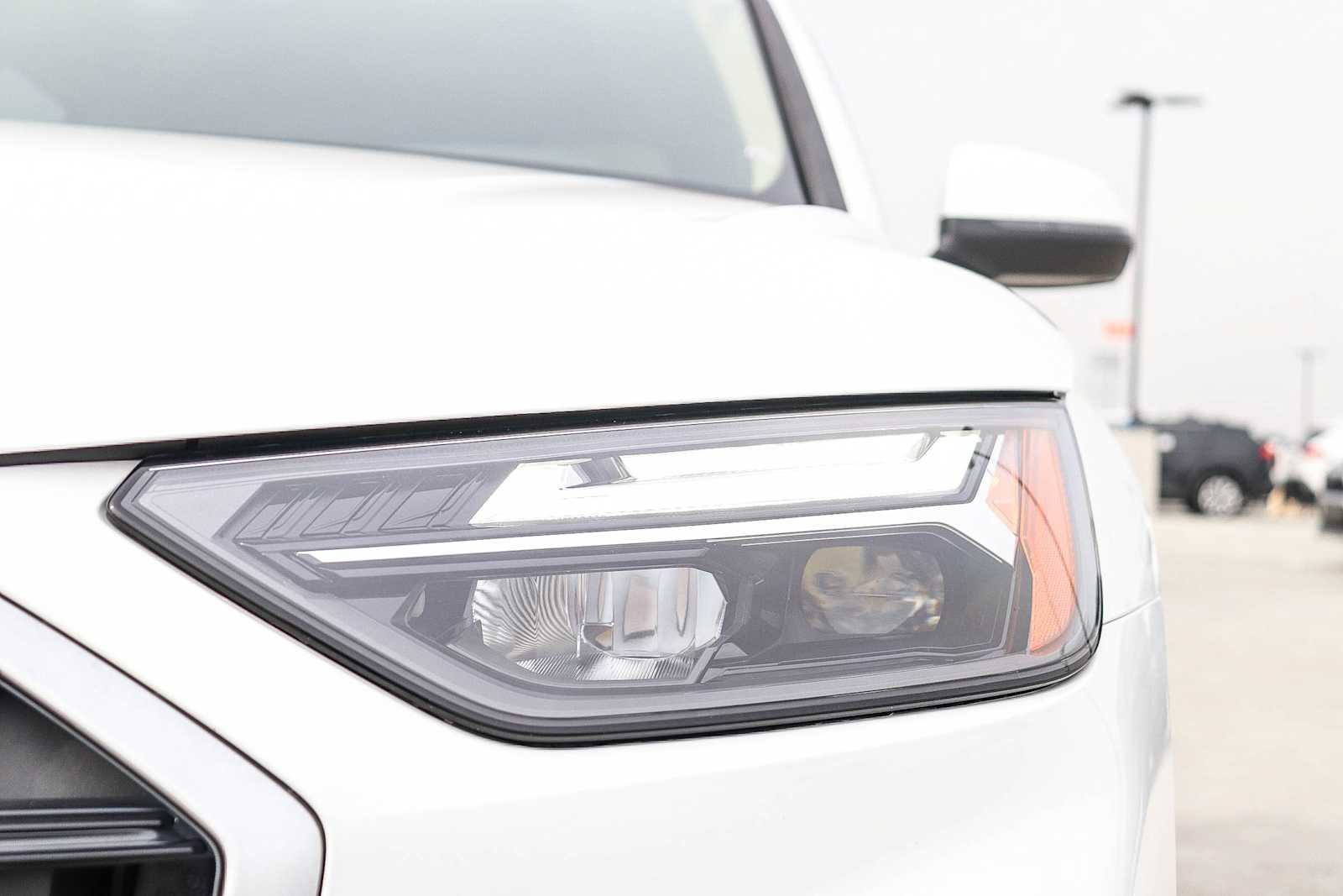 Thumbnail: 2022 Audi Q5 - 7