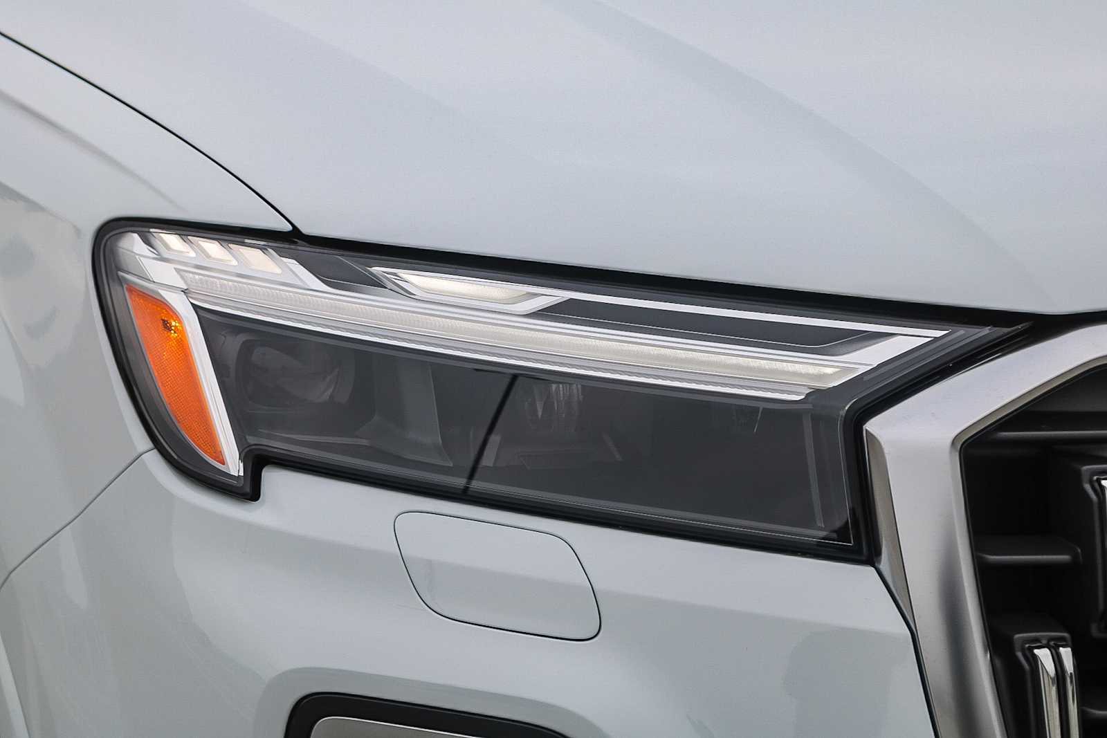 Thumbnail: 2025 Audi Q7 - 4