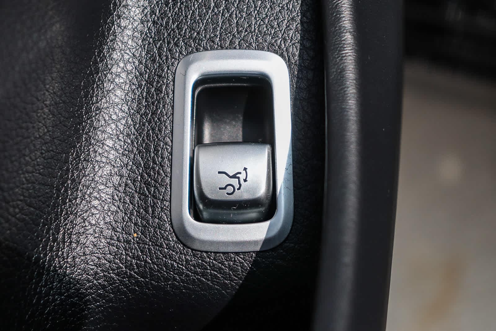 Thumbnail: 2016 Mercedes-Benz S-Class - 40