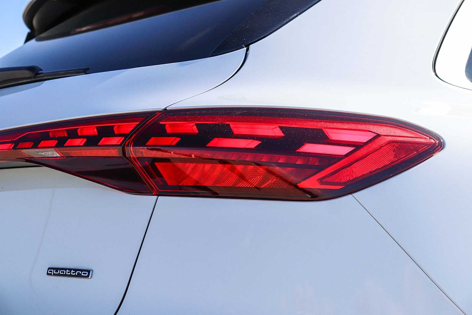 Thumbnail: 2025 Audi Q5 - 10