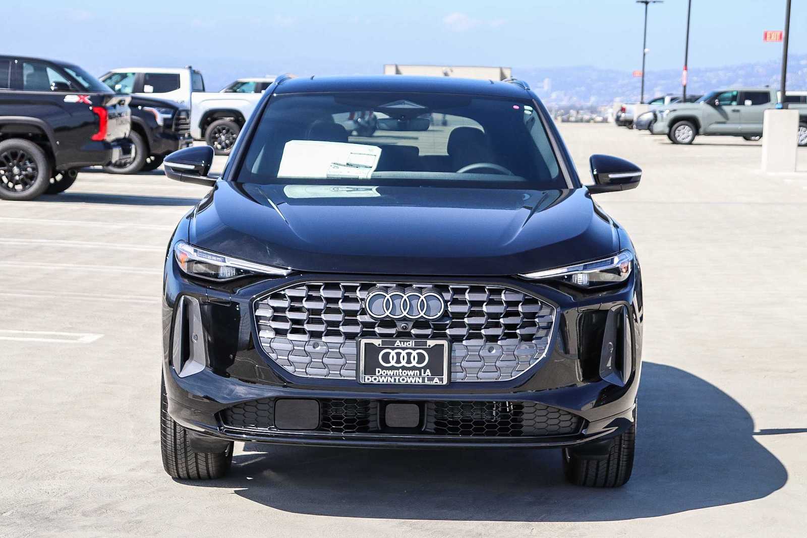 Thumbnail: 2025 Audi Q5 - 2