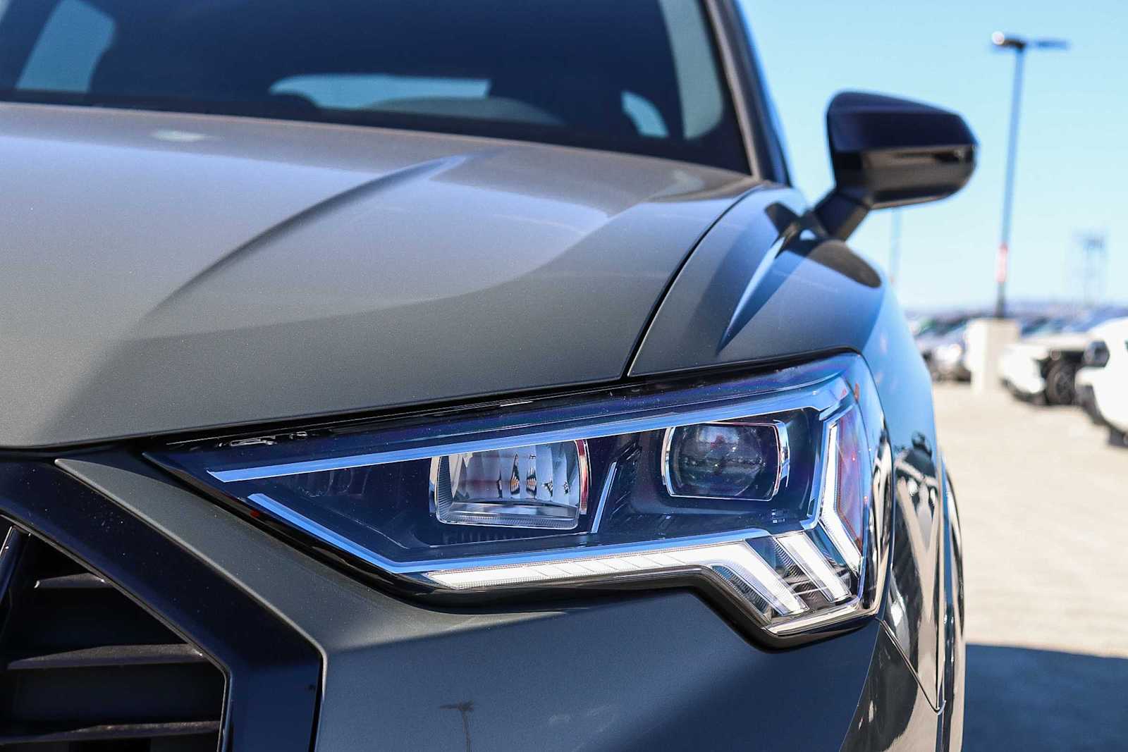 Thumbnail: 2025 Audi Q3 - 7